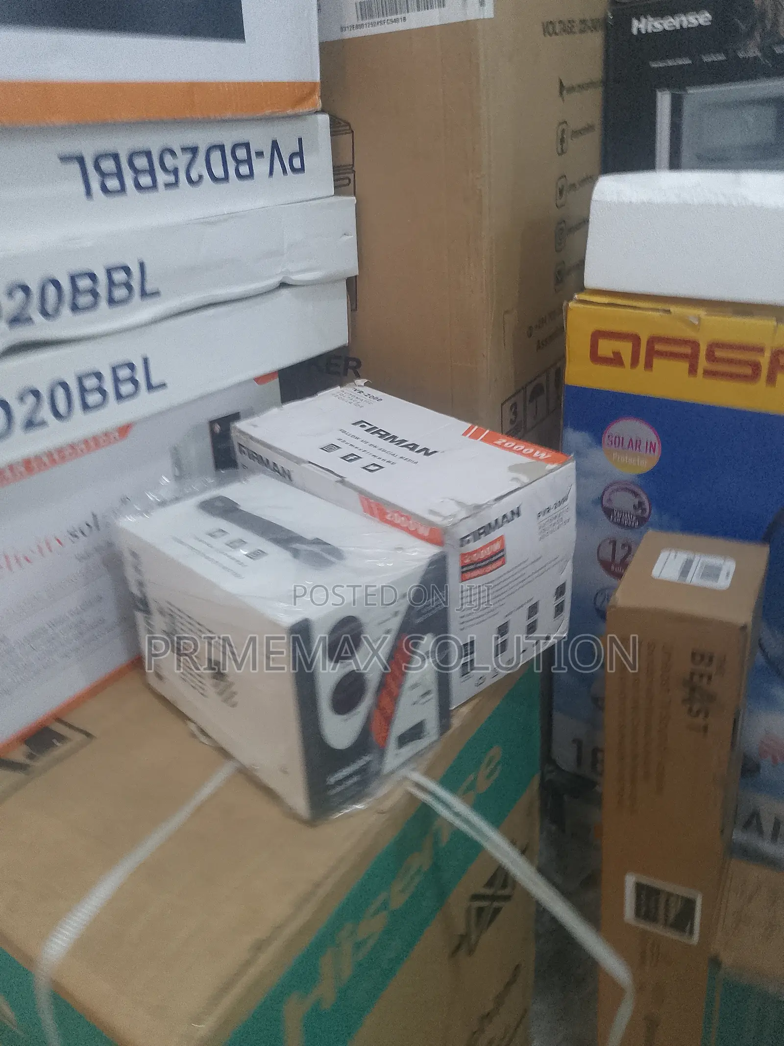 Super Stable Firman 2000w Floor Voltage Protector
