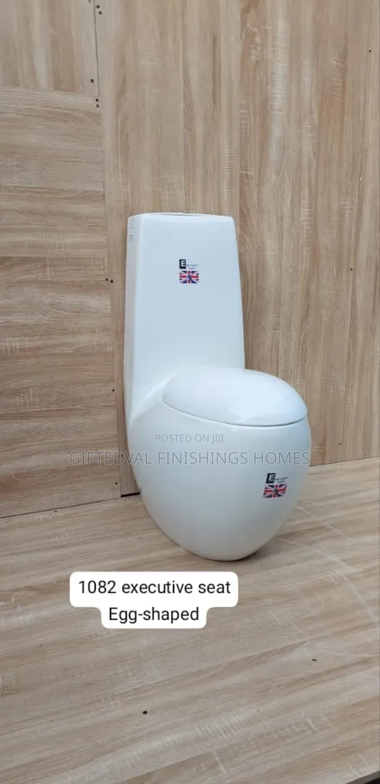 High-Quality Egg Shaped Married Water Closet
