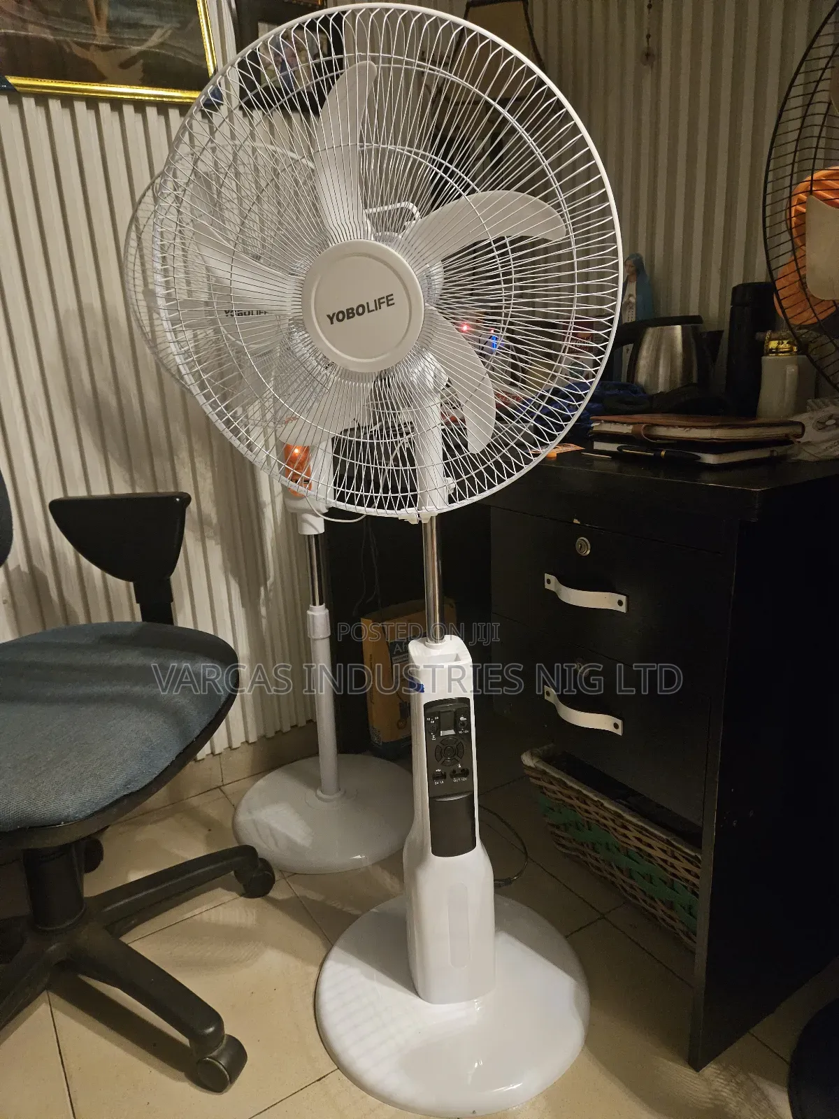 18inch Solar Rechargeable Fan
