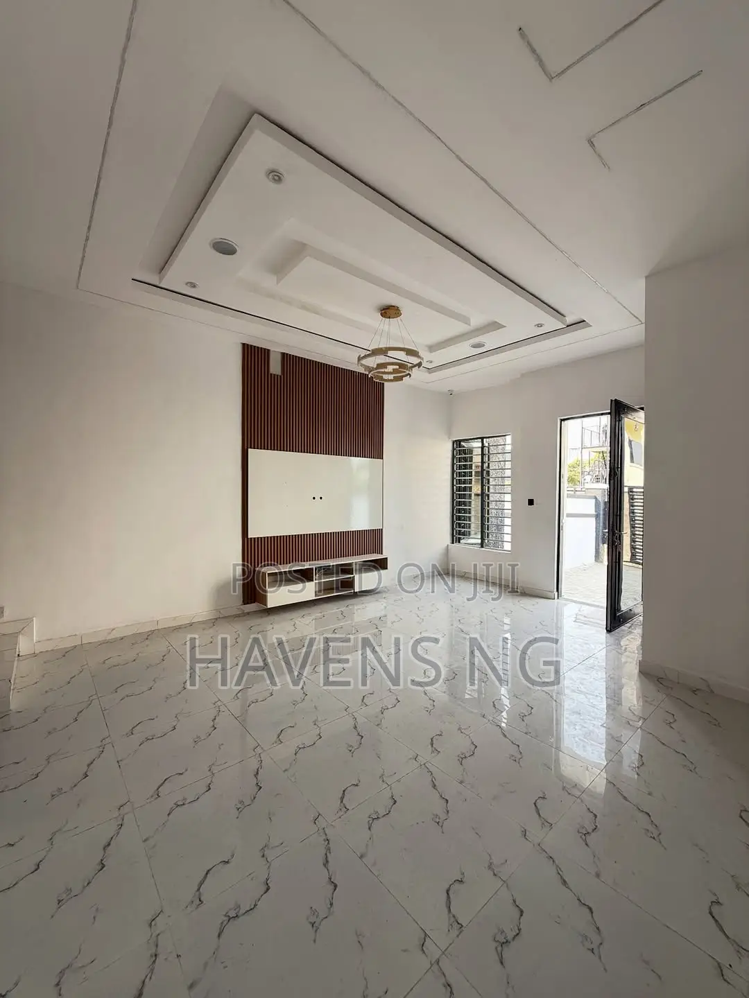4bdrm Duplex in Lekki Phase 1 for sale