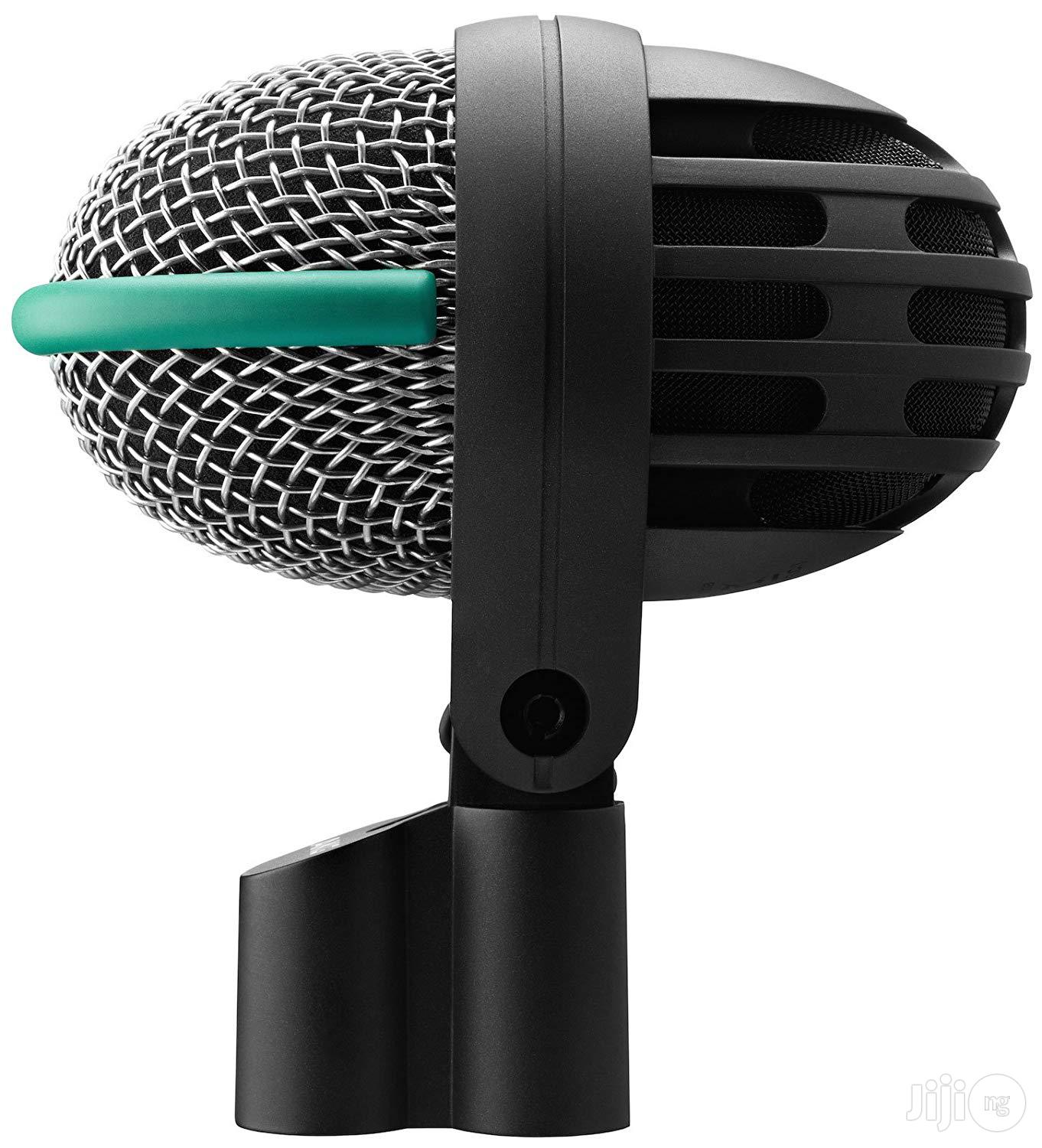 AKG D112 MKII Professional Dynamic Bass Drum Microphone.