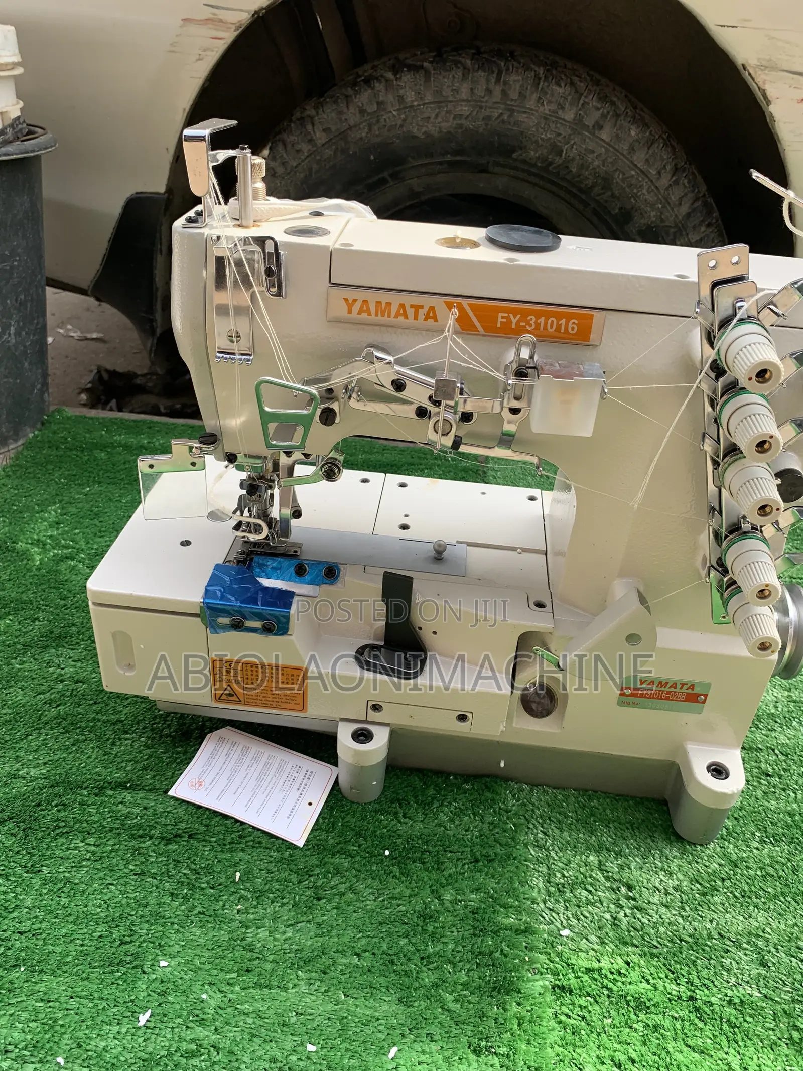 Yamata Fy-31016 Industrial Taping / Coverstitch Machine