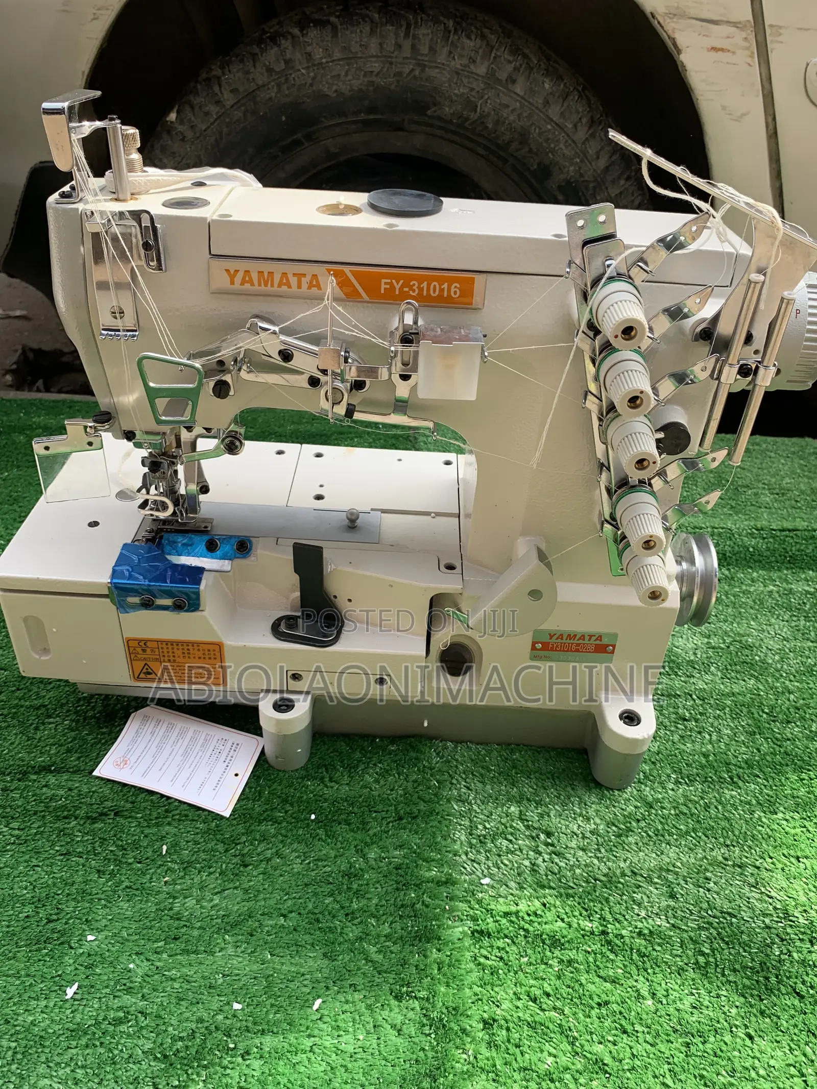 Yamata Fy-31016 Industrial Taping / Coverstitch Machine