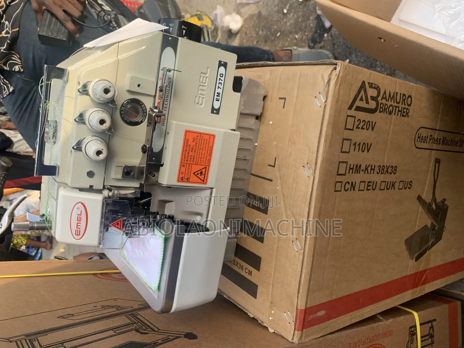 Emel Three Thread Overlock Machine (Weaving Machine 737)