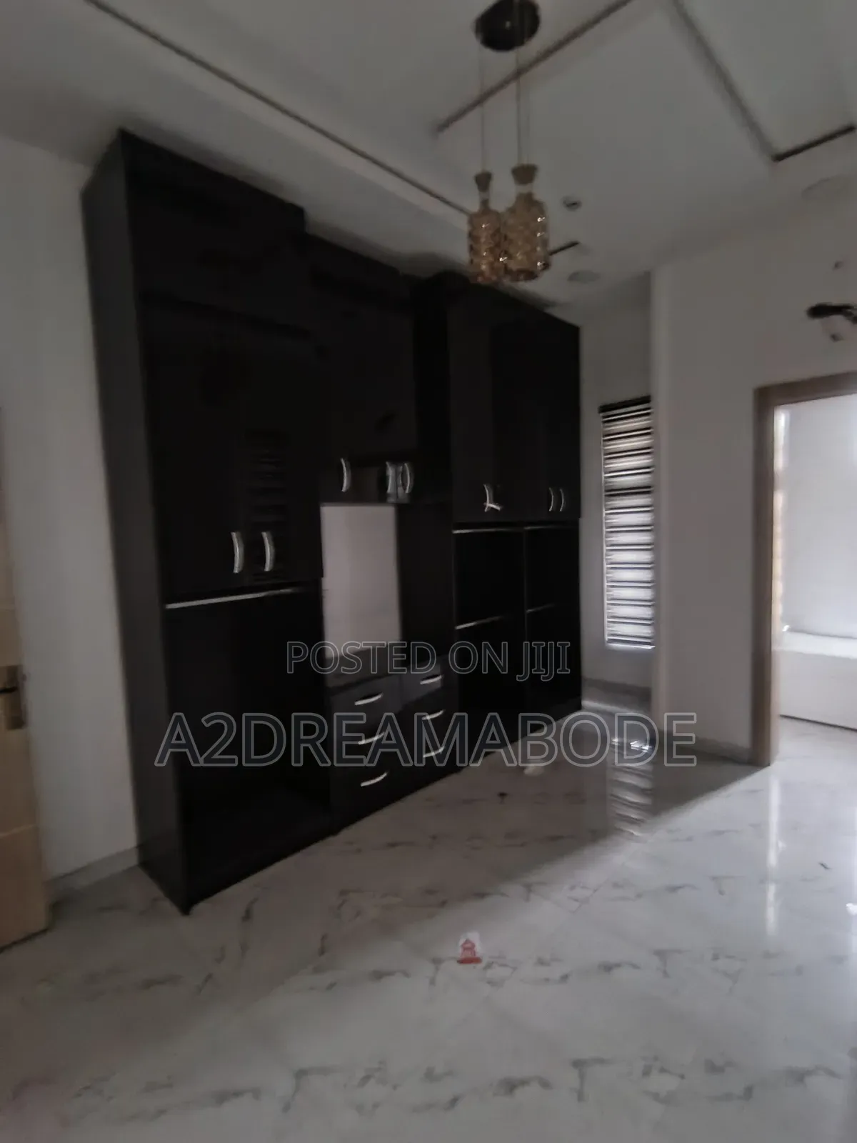 5bdrm Duplex in Omole Phase 1, Ikeja for rent