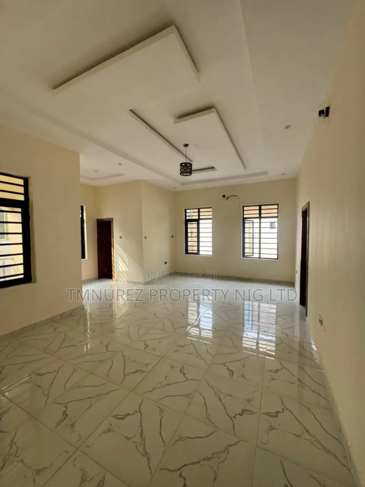 3bdrm Apartment in Chevron Estate for rent