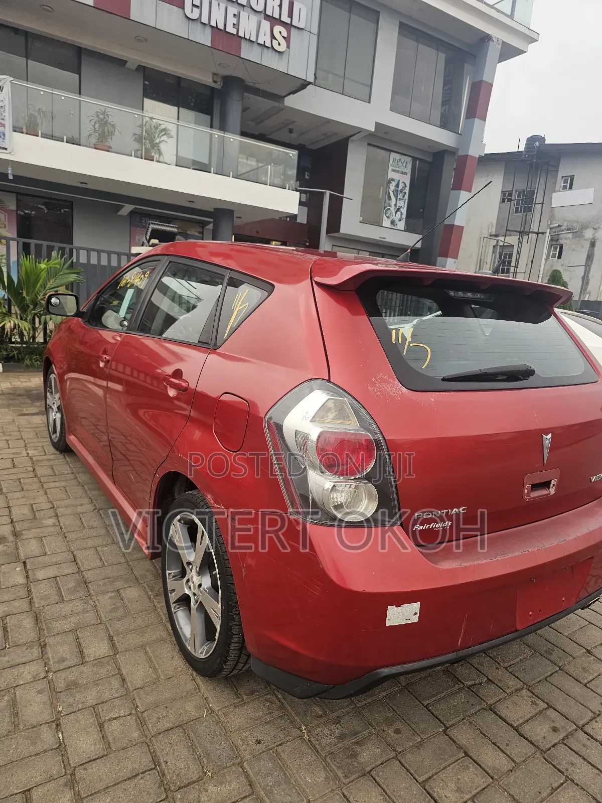 Pontiac Vibe 2009 Red