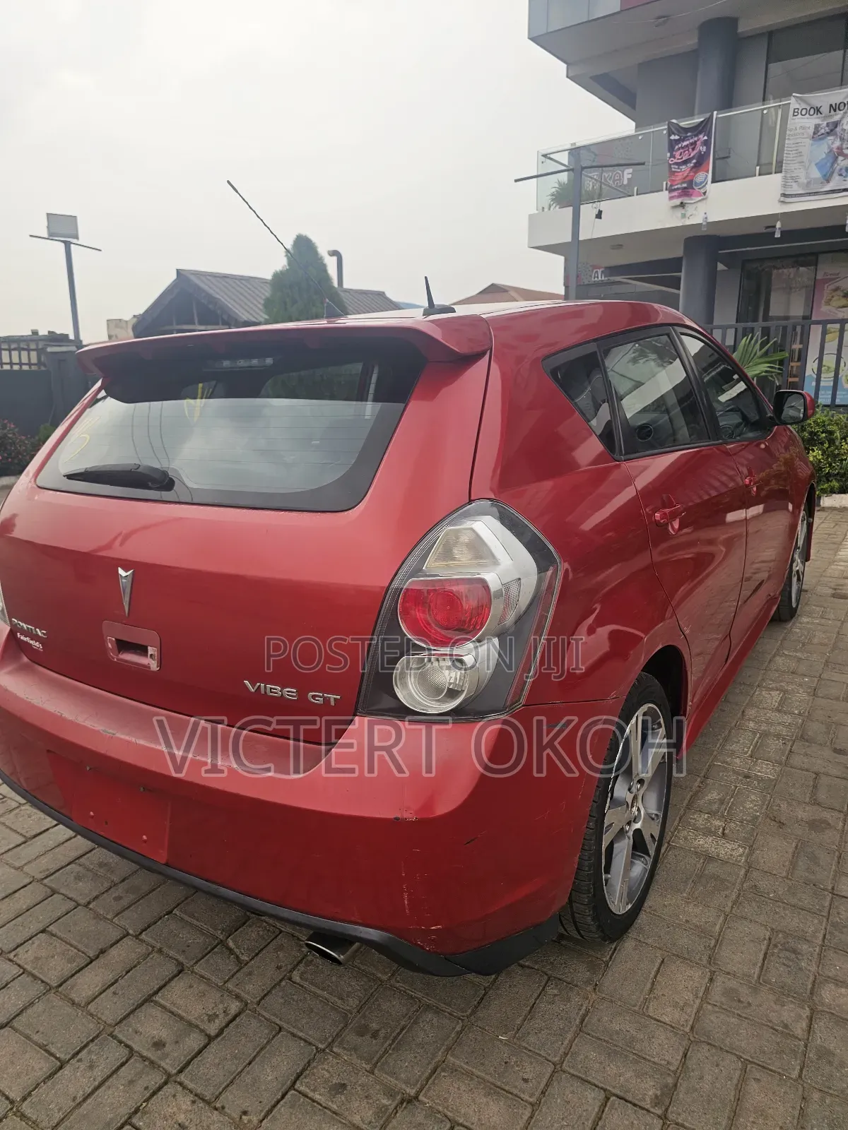 Pontiac Vibe 2009 Red