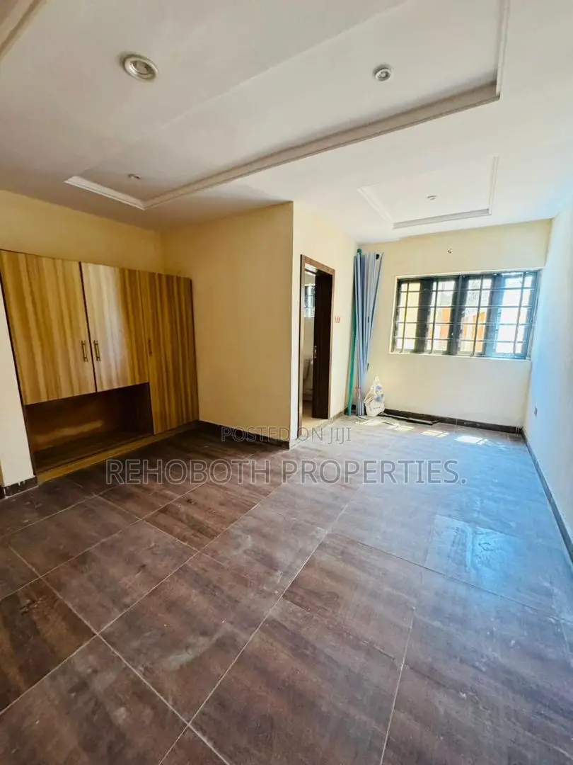 3bdrm Apartment in Aerodrome Estate, Samonda for rent