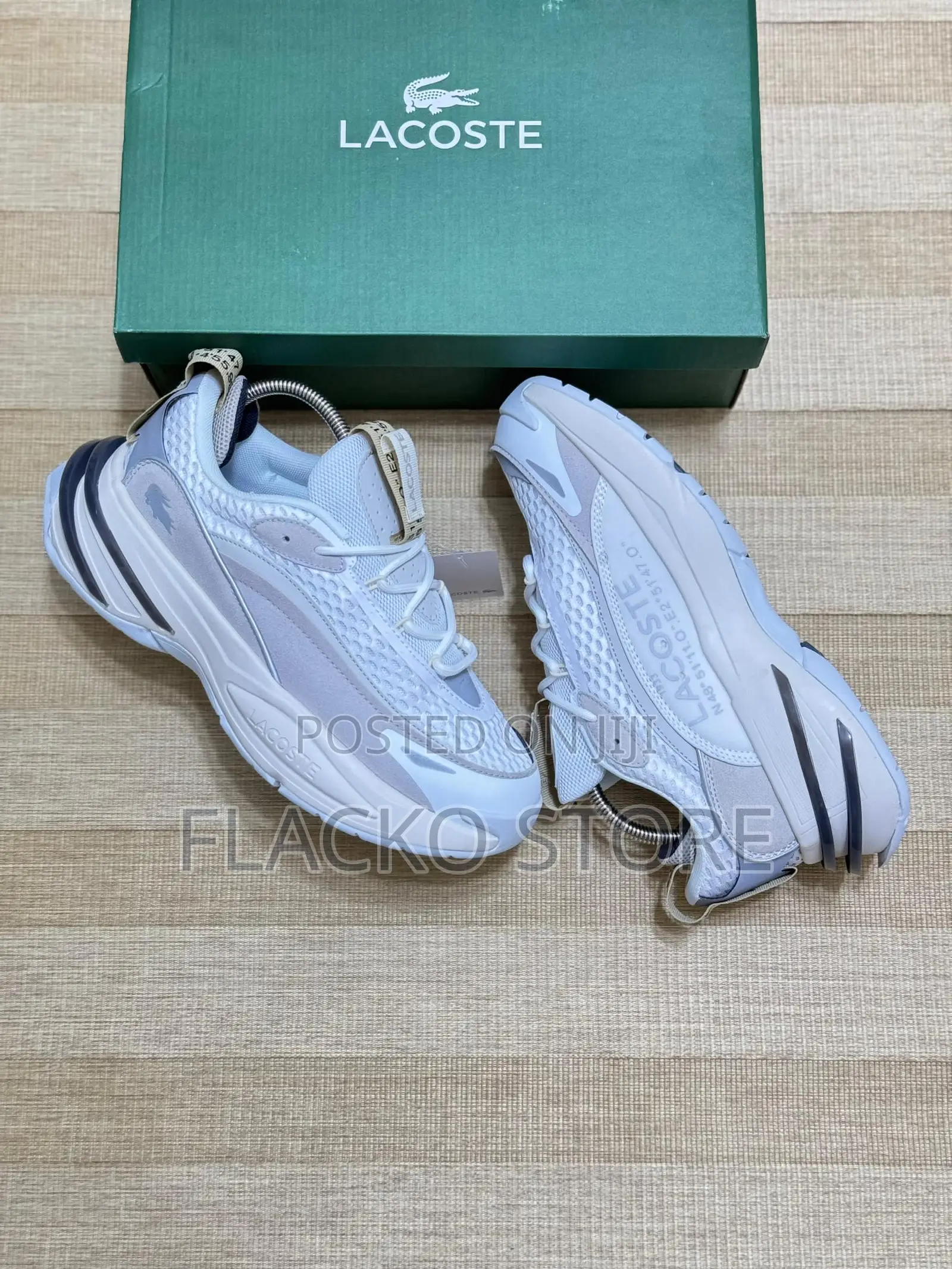 Original Lacoste Men’S Odysaa Sneakers