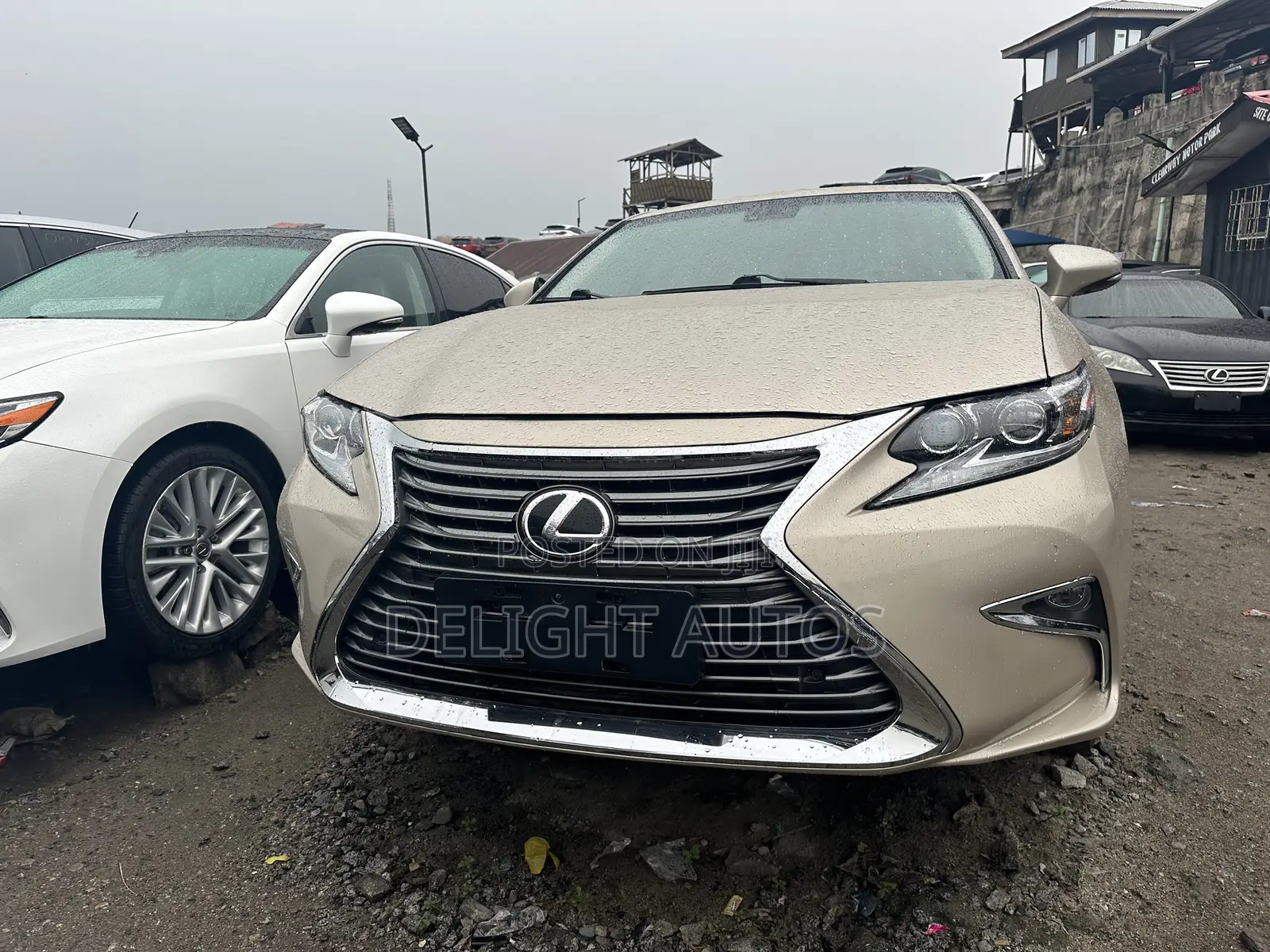Lexus ES 350 FWD 2014 Gold