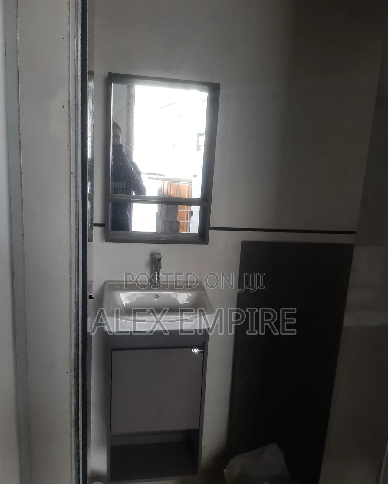5bdrm Duplex in Amuwo-Odofin for sale