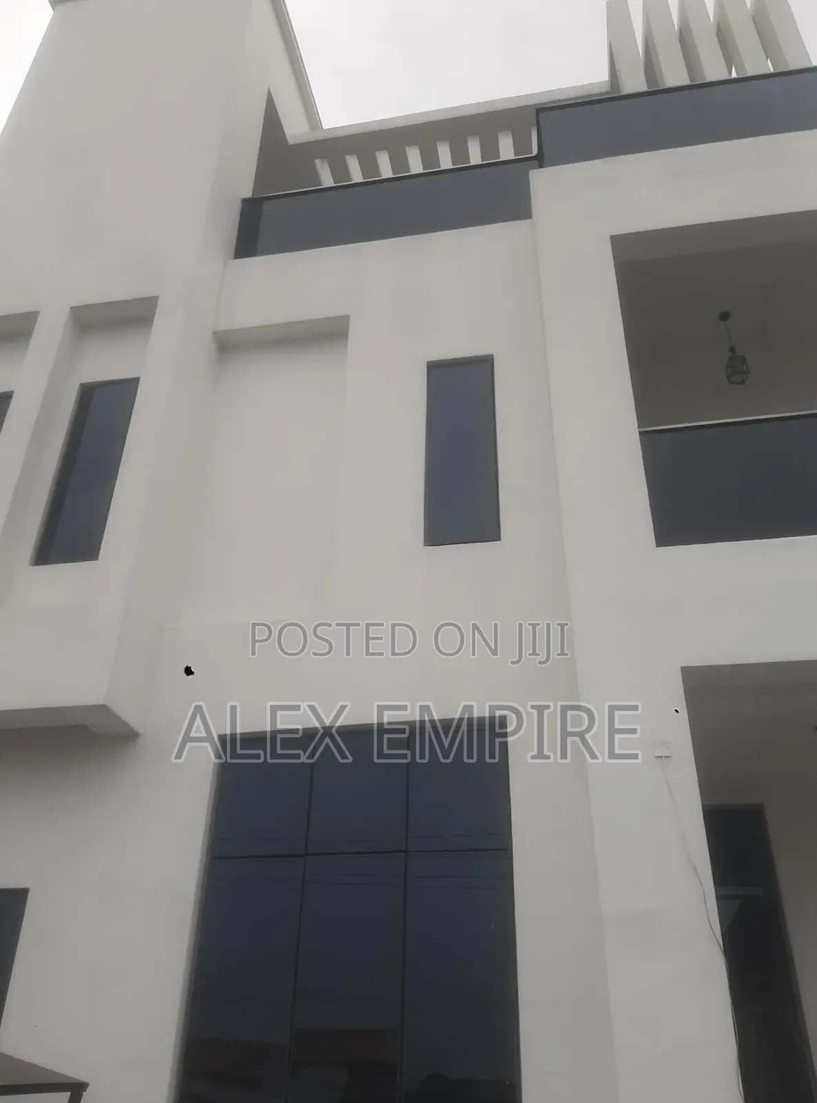 5bdrm Duplex in Amuwo-Odofin for sale