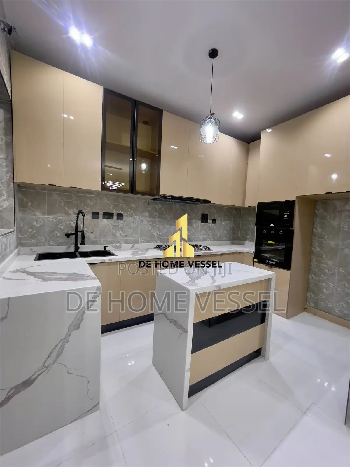 2bdrm Apartment in Ologolo for sale