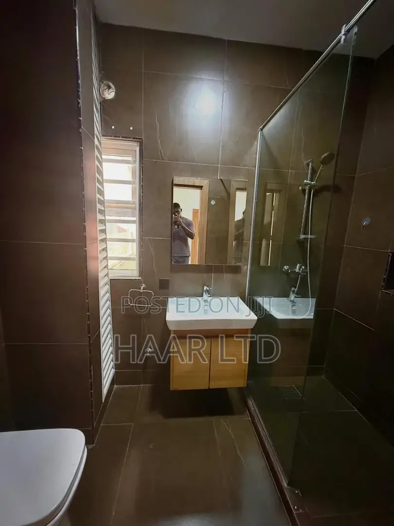 3bdrm Apartment in Ikate for rent