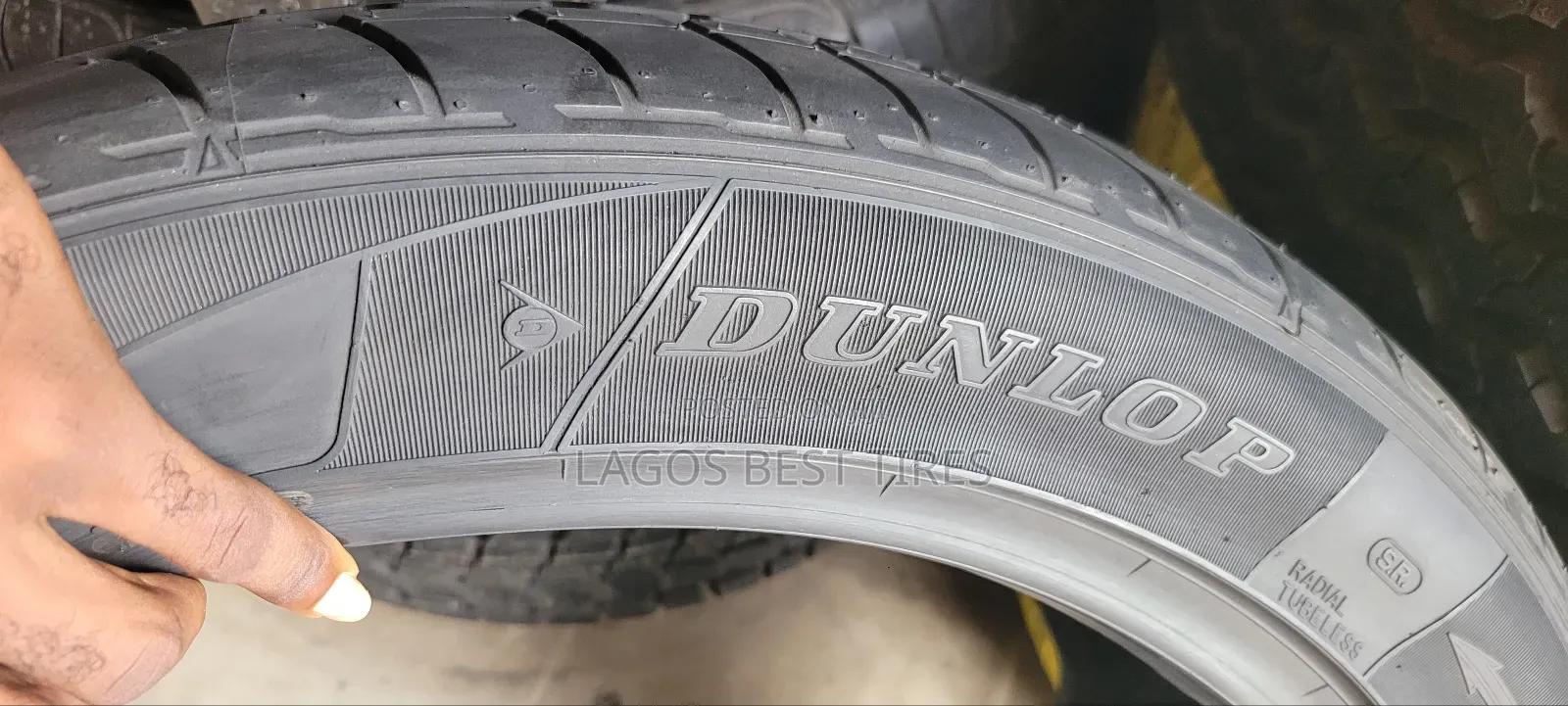 Latest 275 40 19 Dunlop Made in Japan With 18months Warranty