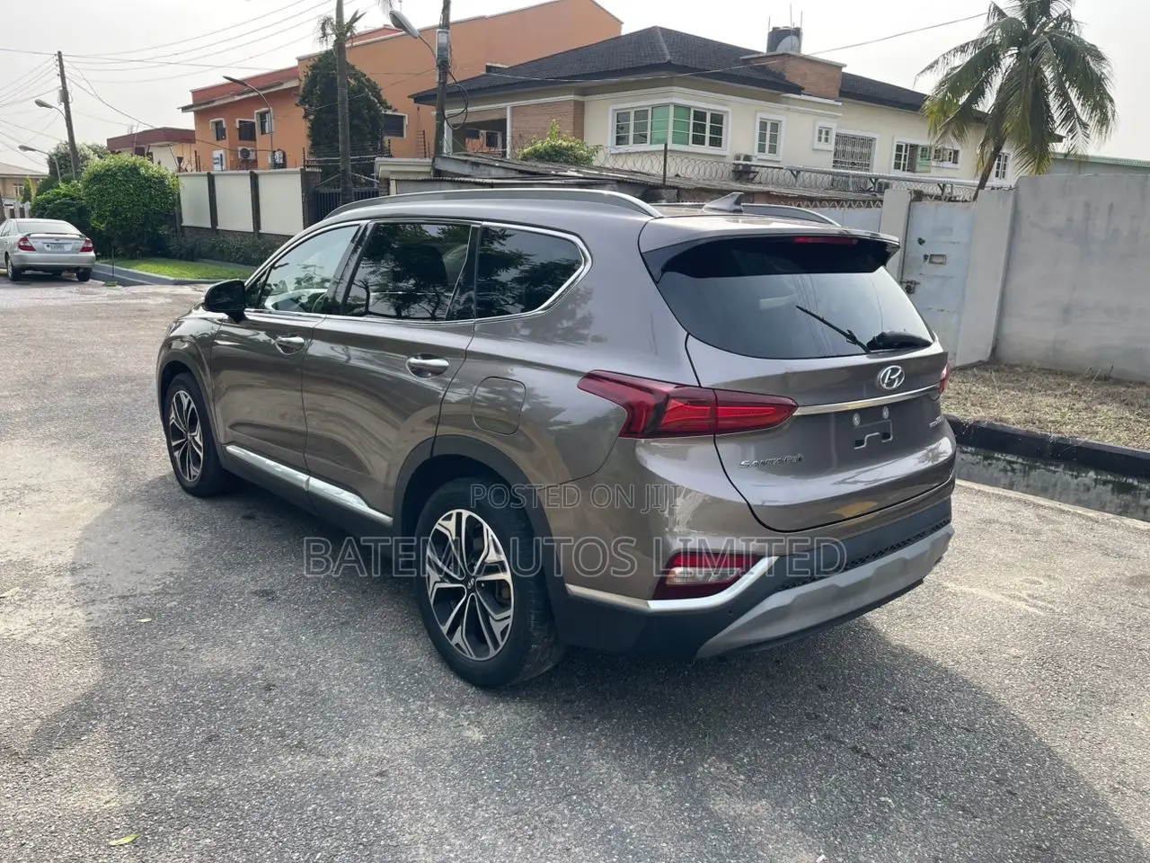 Hyundai Santa Fe Ultimate 2.0T AWD 2019 Brown
