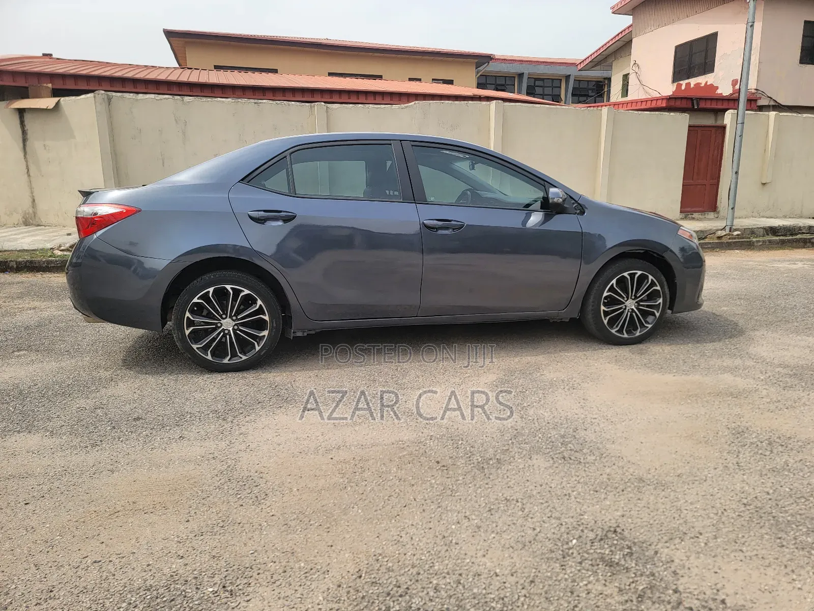 Toyota Corolla S 4dr Sedan (1.8L 4cyl CVT) 2016 Gray