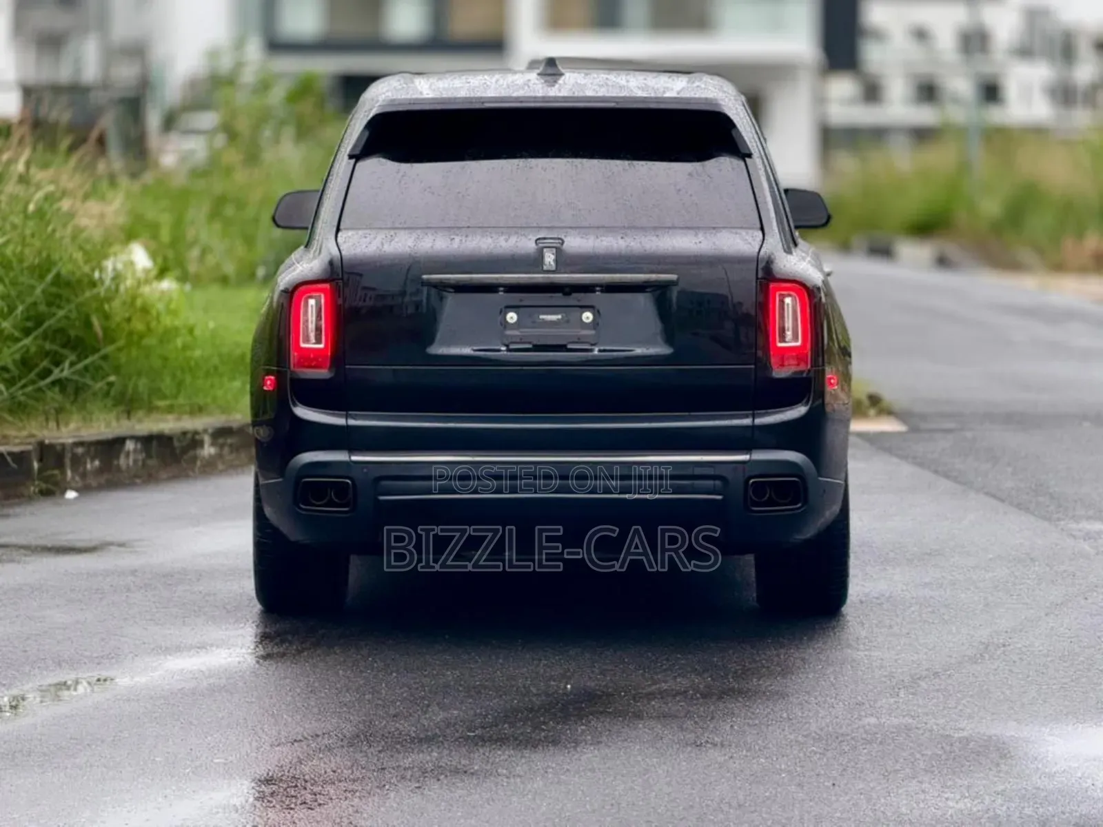 New Rolls-Royce Cullinan Black Badge 2024 Black
