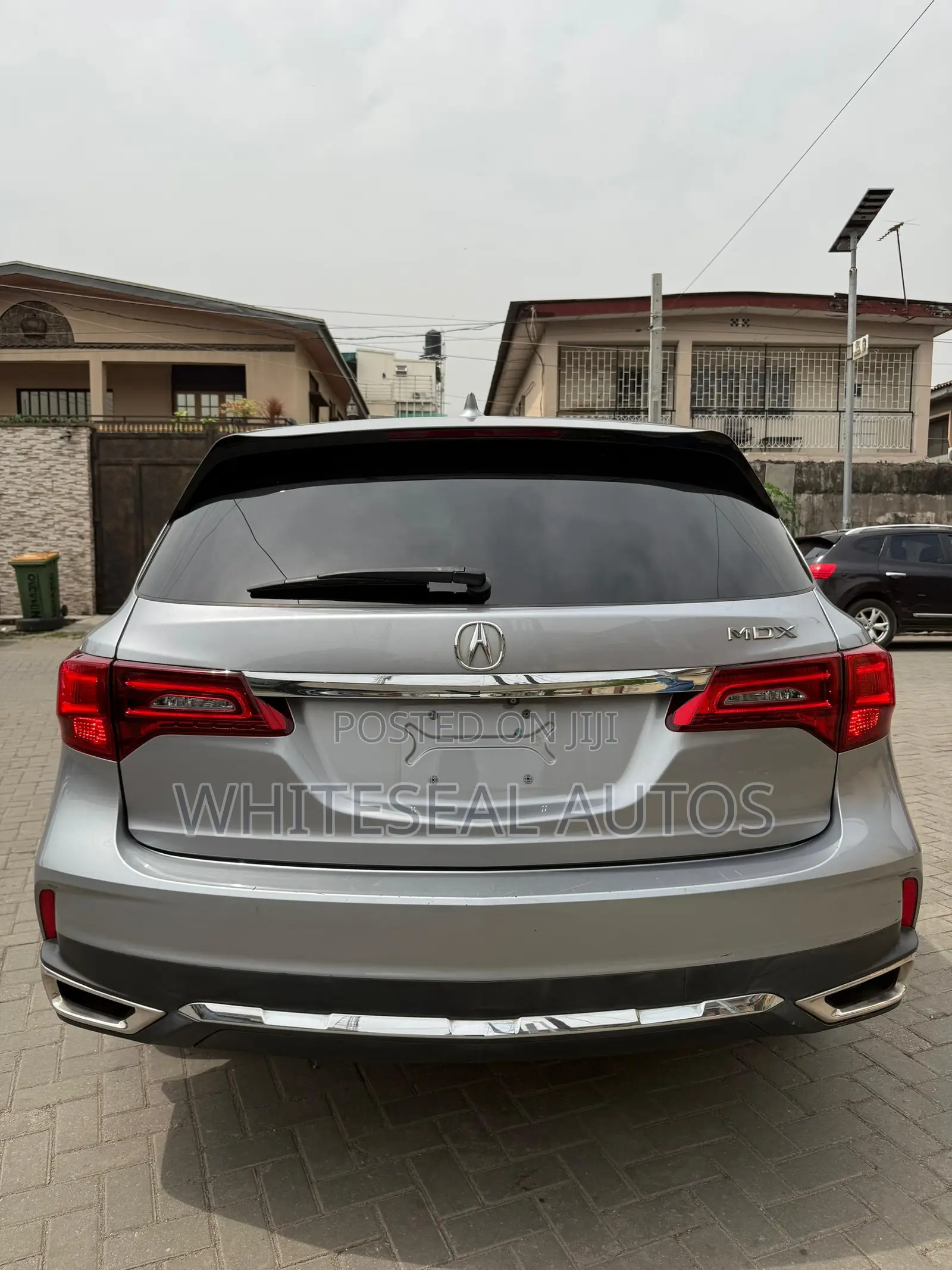 Acura MDX w/Technology & Ent. Pkgs SH-AWD 2017 Silver