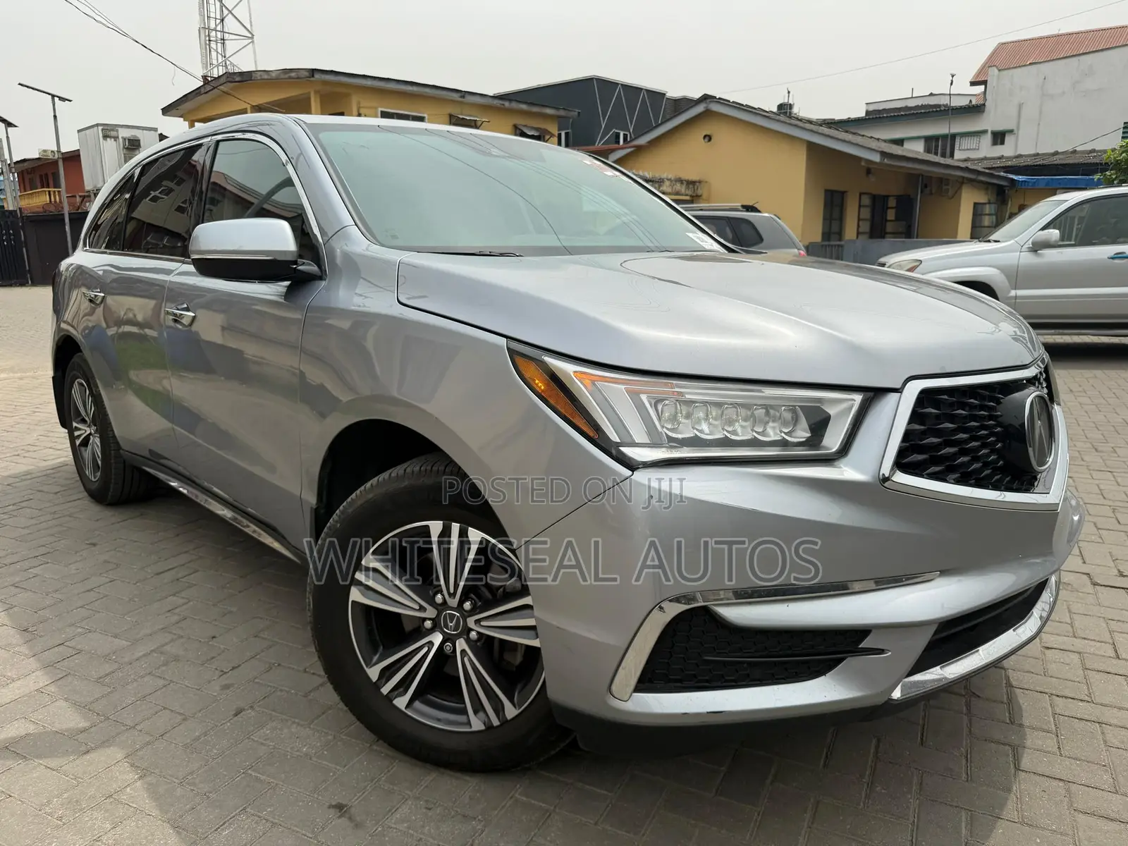 Acura MDX w/Technology & Ent. Pkgs SH-AWD 2017 Silver