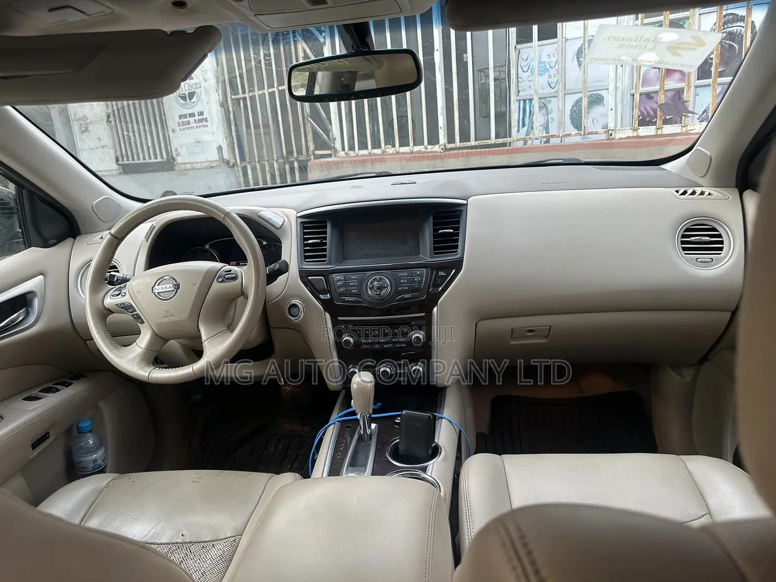 Nissan Pathfinder Platinum 4dr SUV 4WD (3.5L 6cyl CVT) 2015 Blue