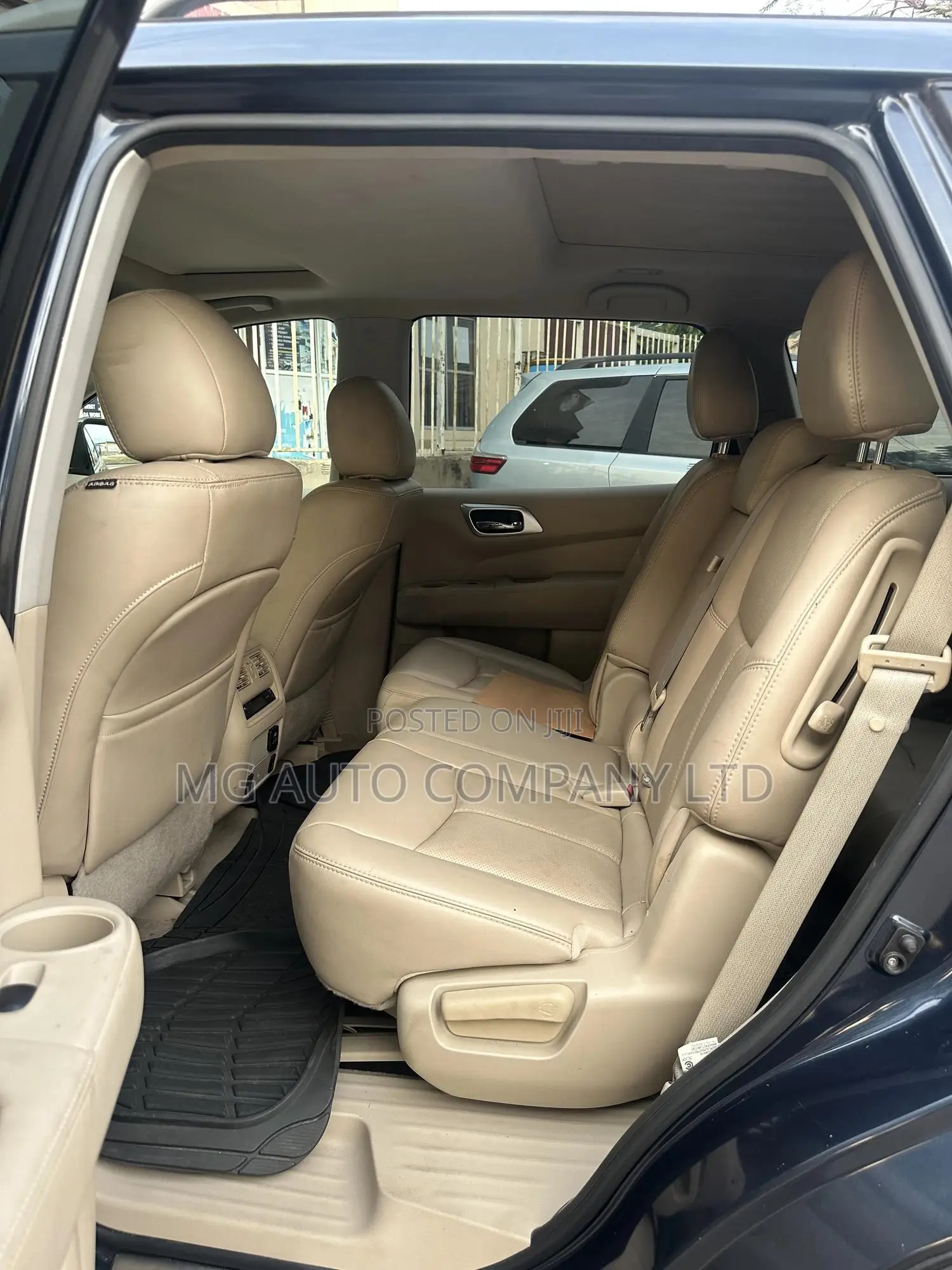 Nissan Pathfinder Platinum 4dr SUV 4WD (3.5L 6cyl CVT) 2015 Blue