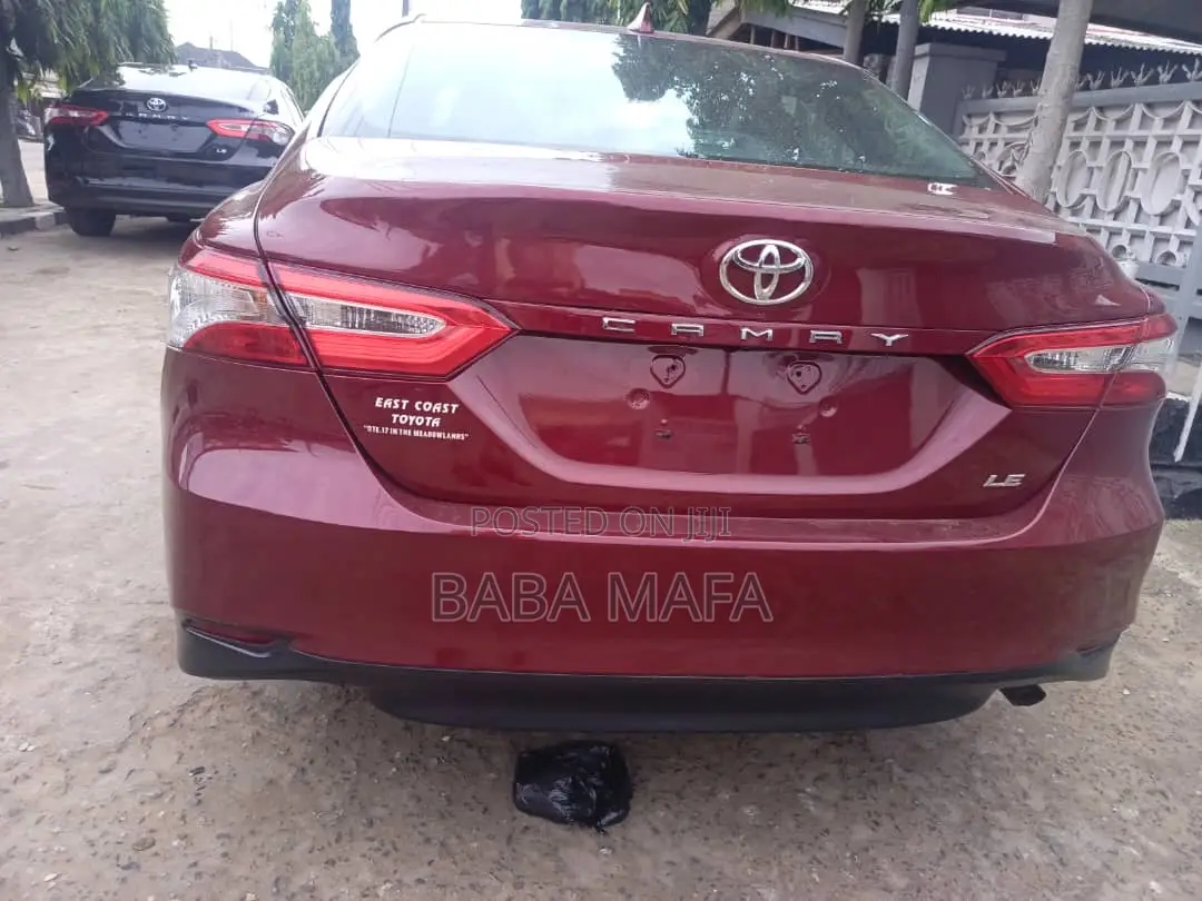 Toyota Camry 2020 Burgundy