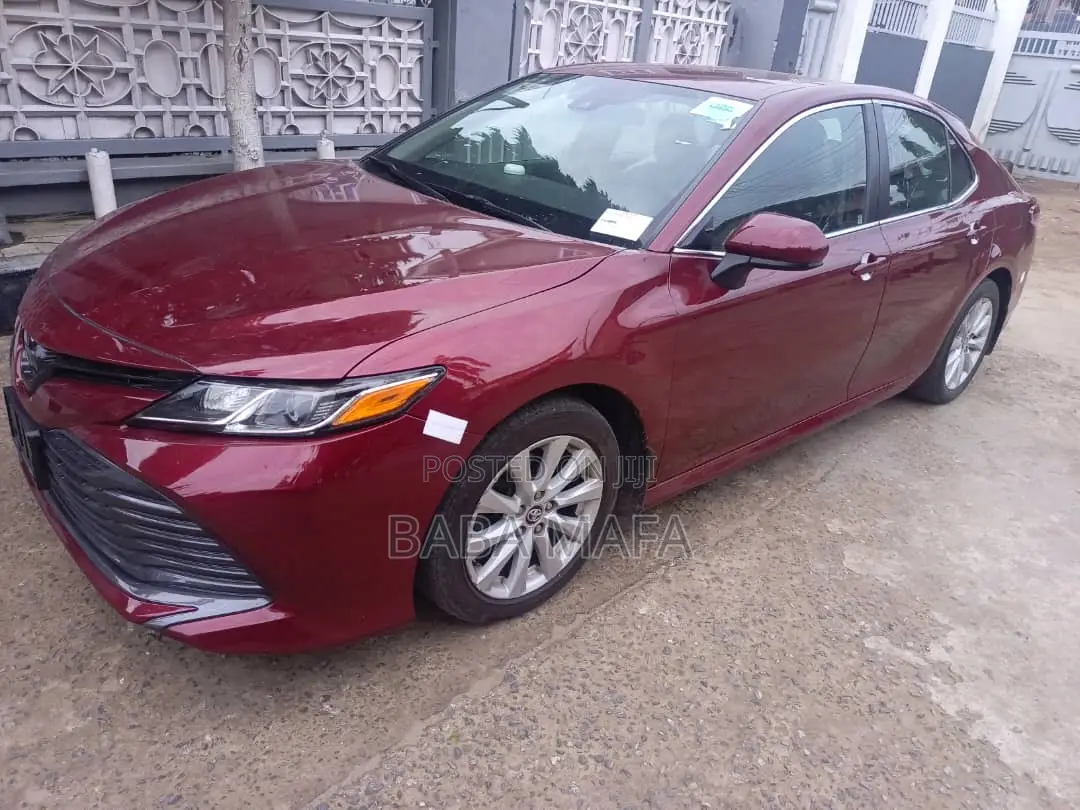 Toyota Camry 2020 Burgundy