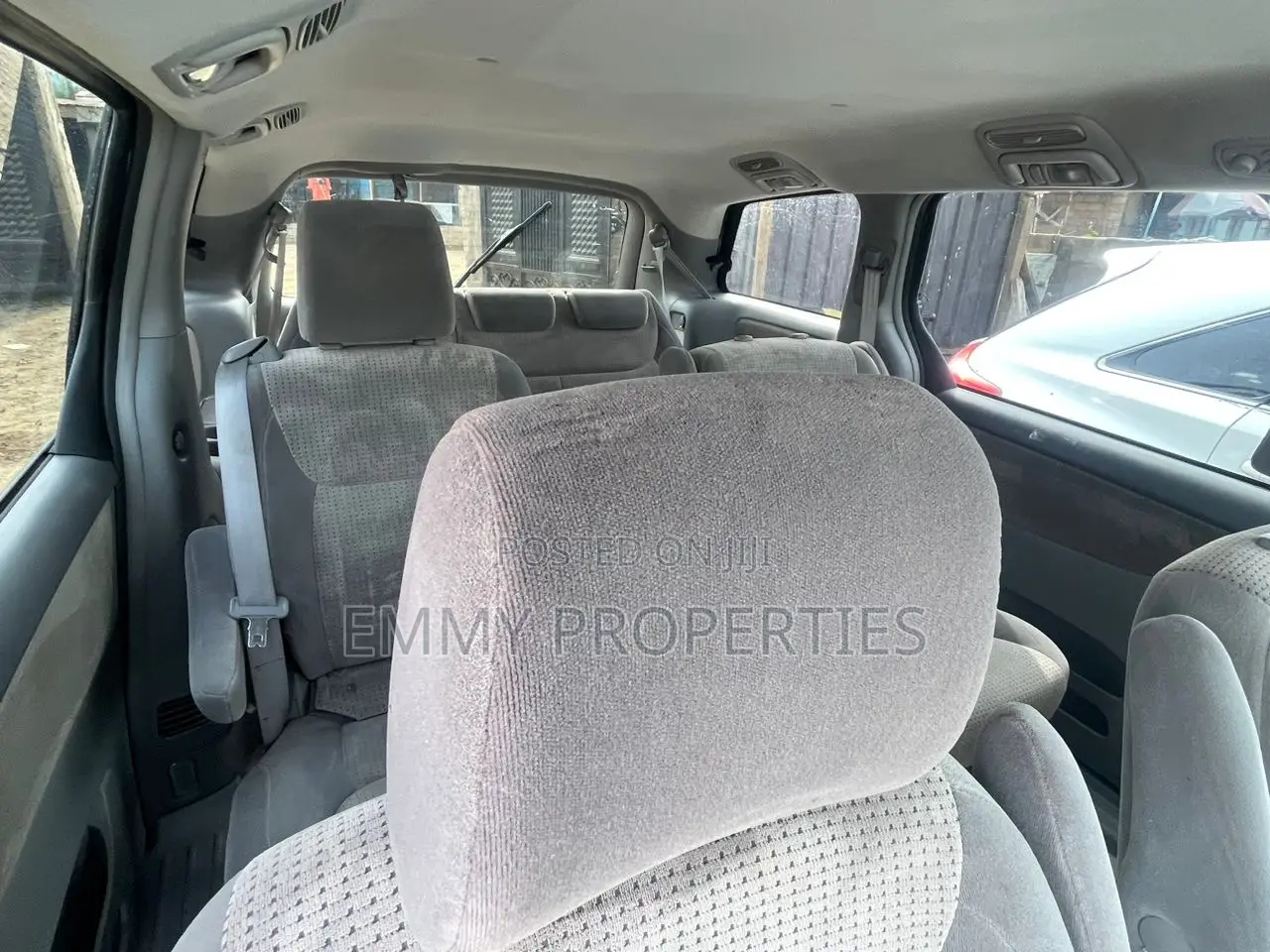 Toyota Sienna LE 8 Passenger 2010 Silver