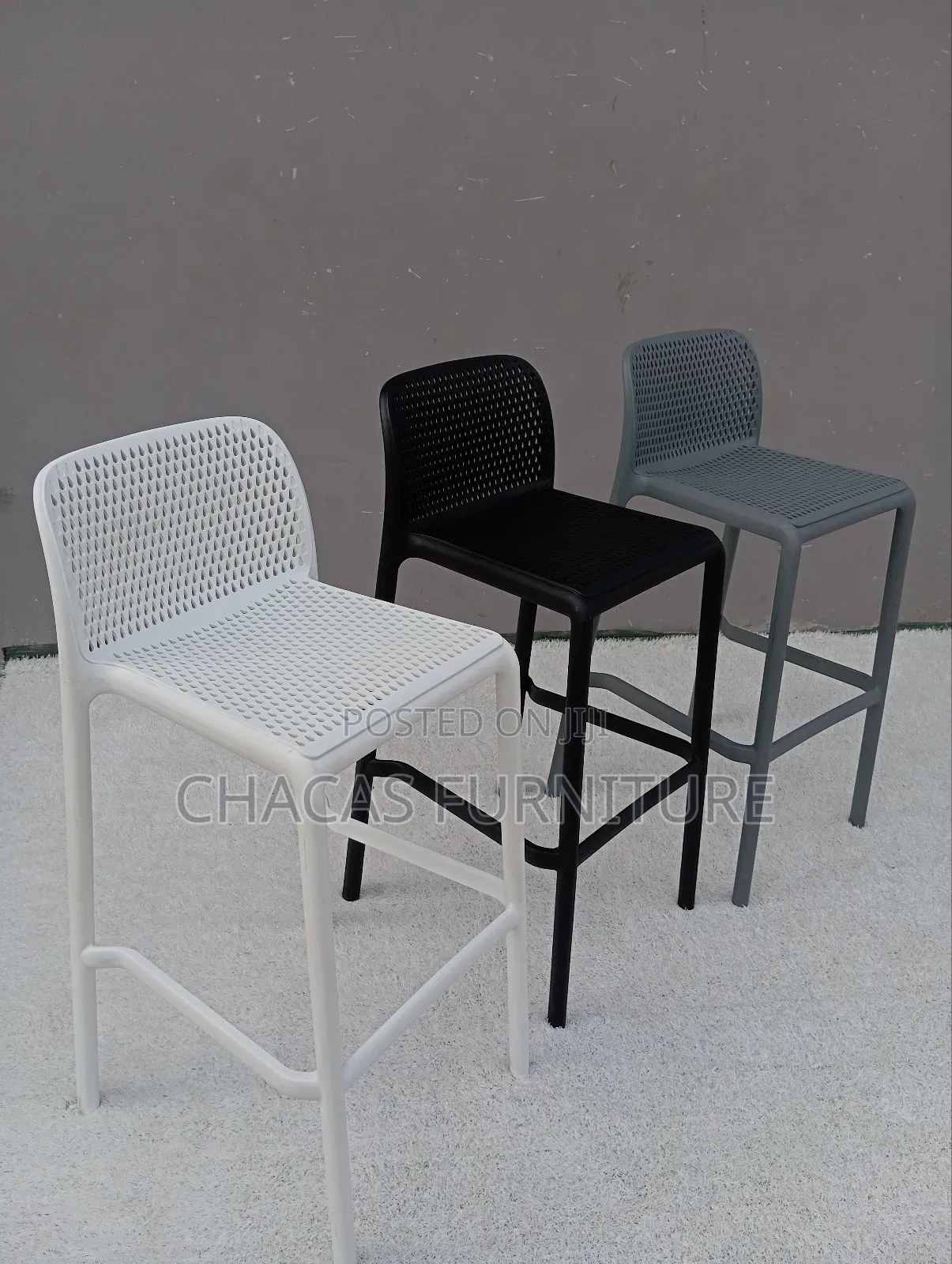 Modern Minimalist Mesh Bar Stools - Durable High-Back Counter Chairs