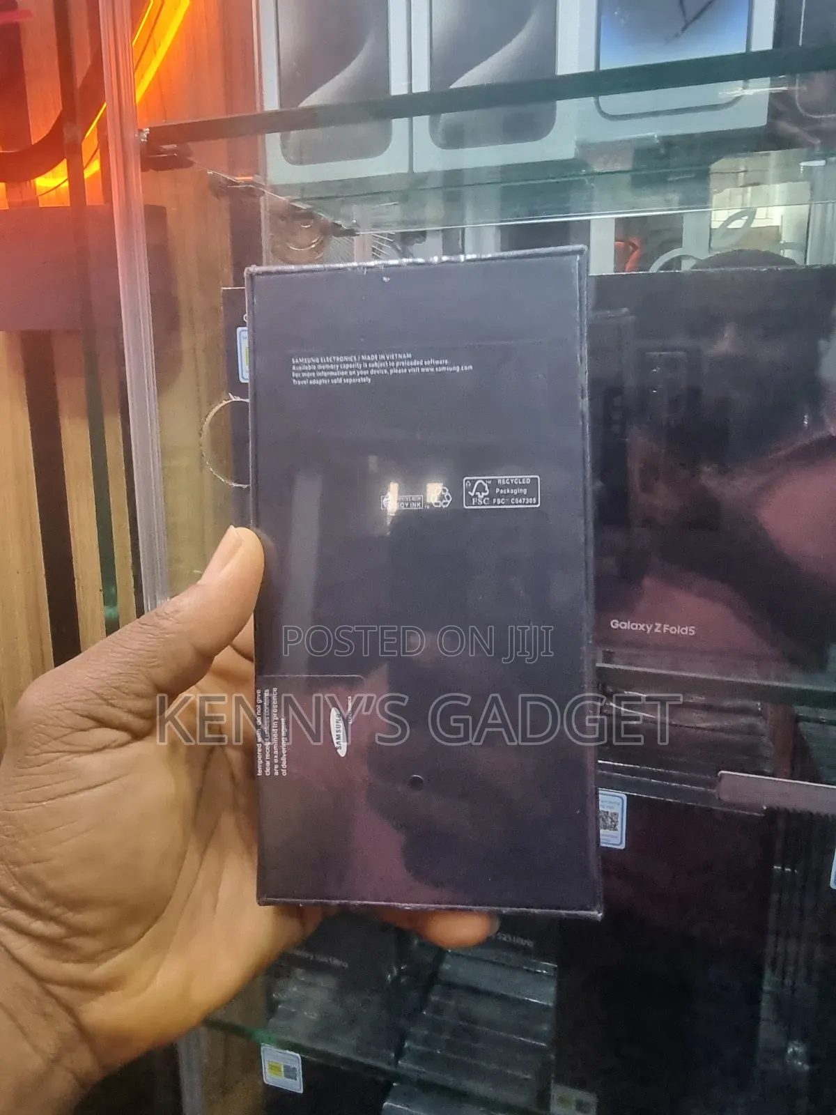 New Samsung Galaxy S22+ 5G 256 GB