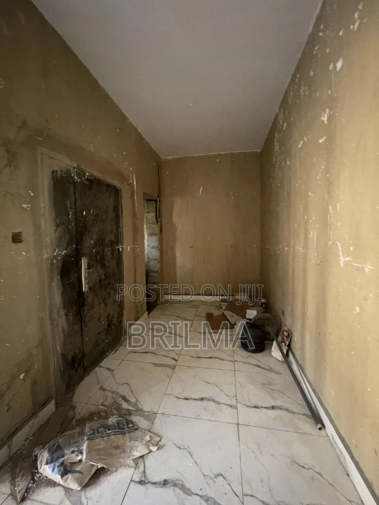 4bdrm Townhouse/Terrace in Kaura for sale