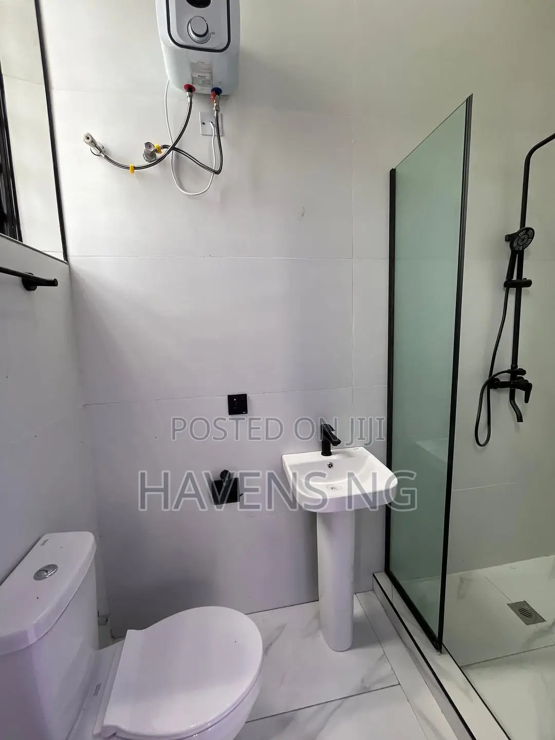 4bdrm Duplex in Lekki Phase 2 for sale
