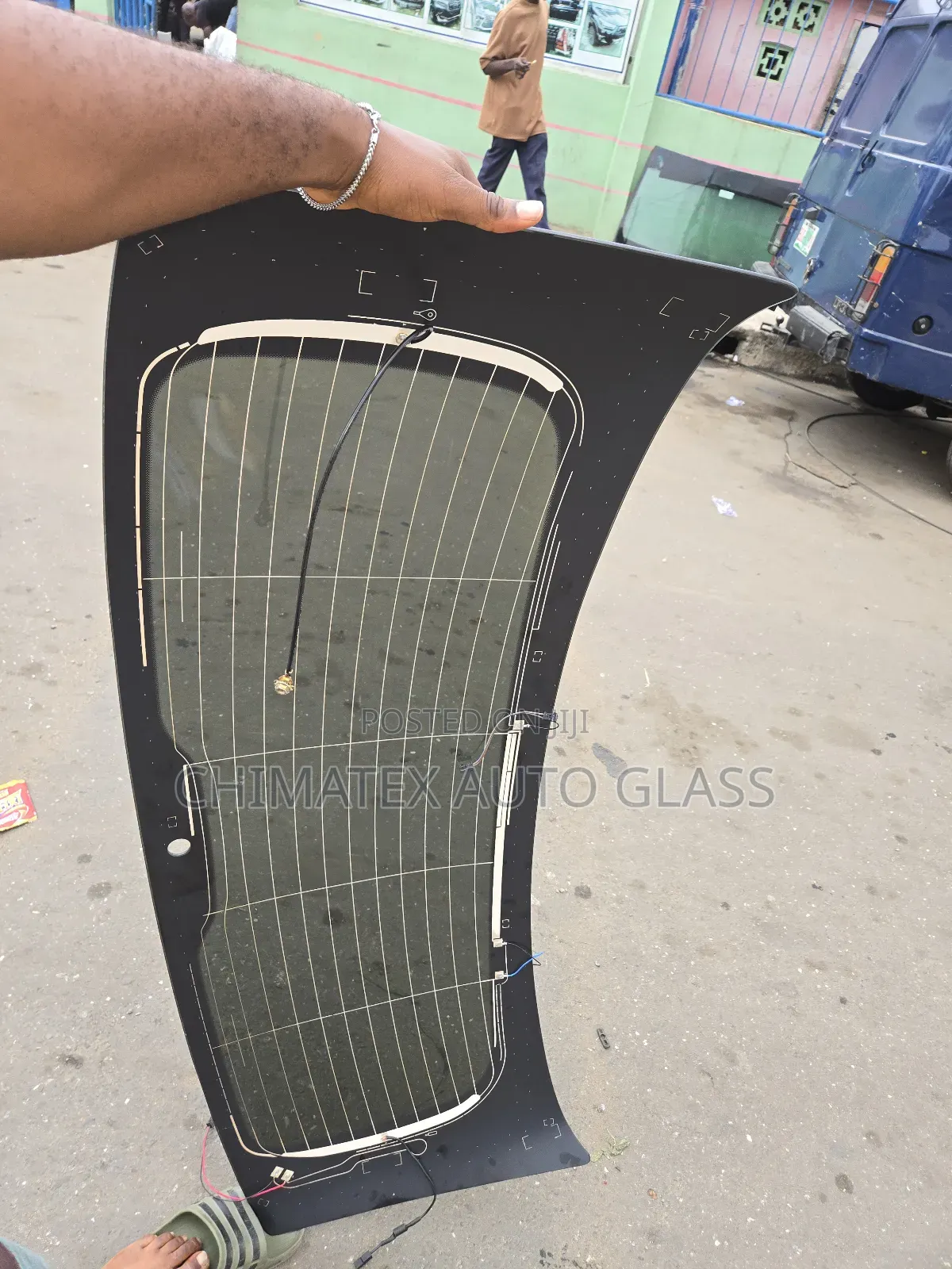 Gle350 2016 Back Glass Available
