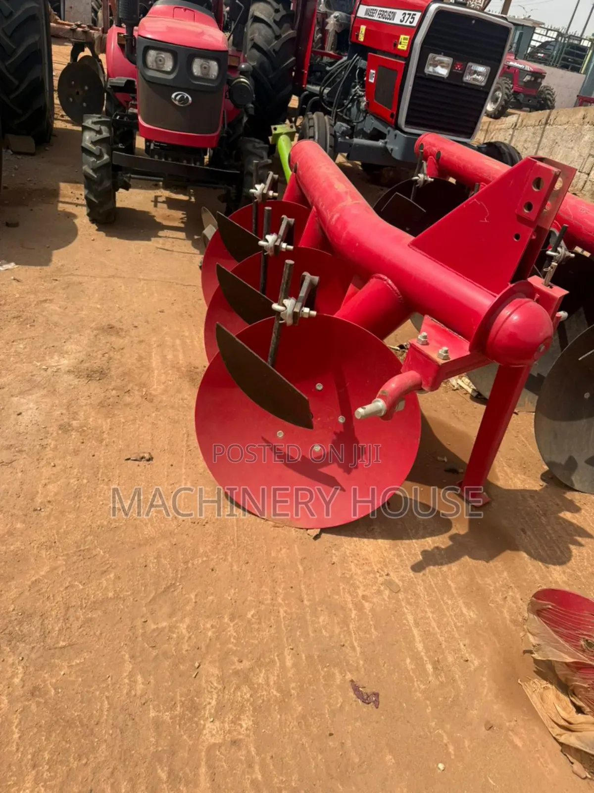 Tractor Massey Ferguson 375 Tractors With the Implements