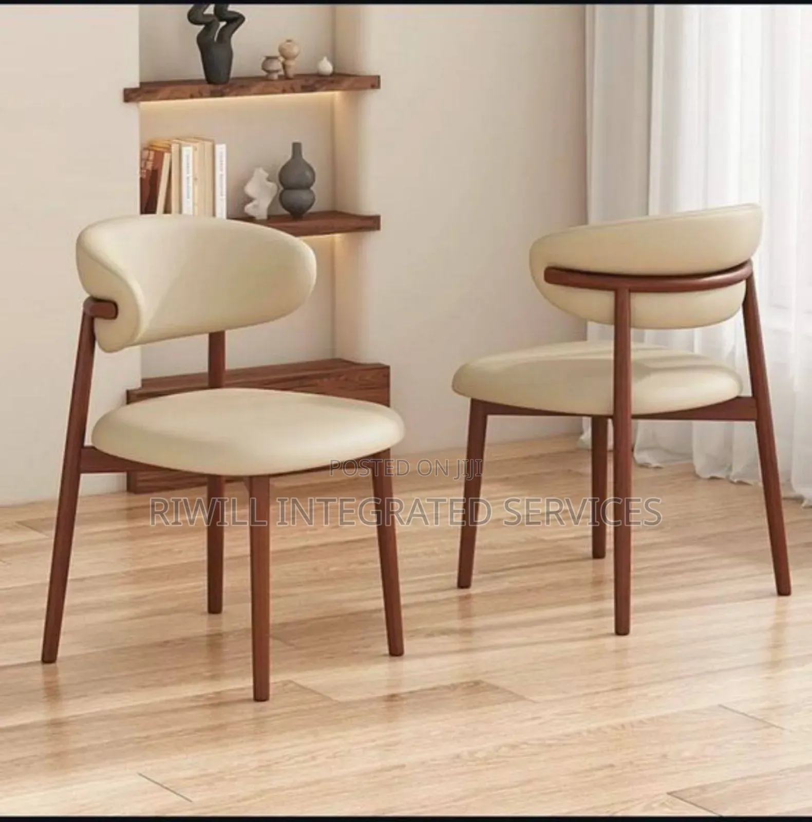 Dining Chair With Wooden Legs
