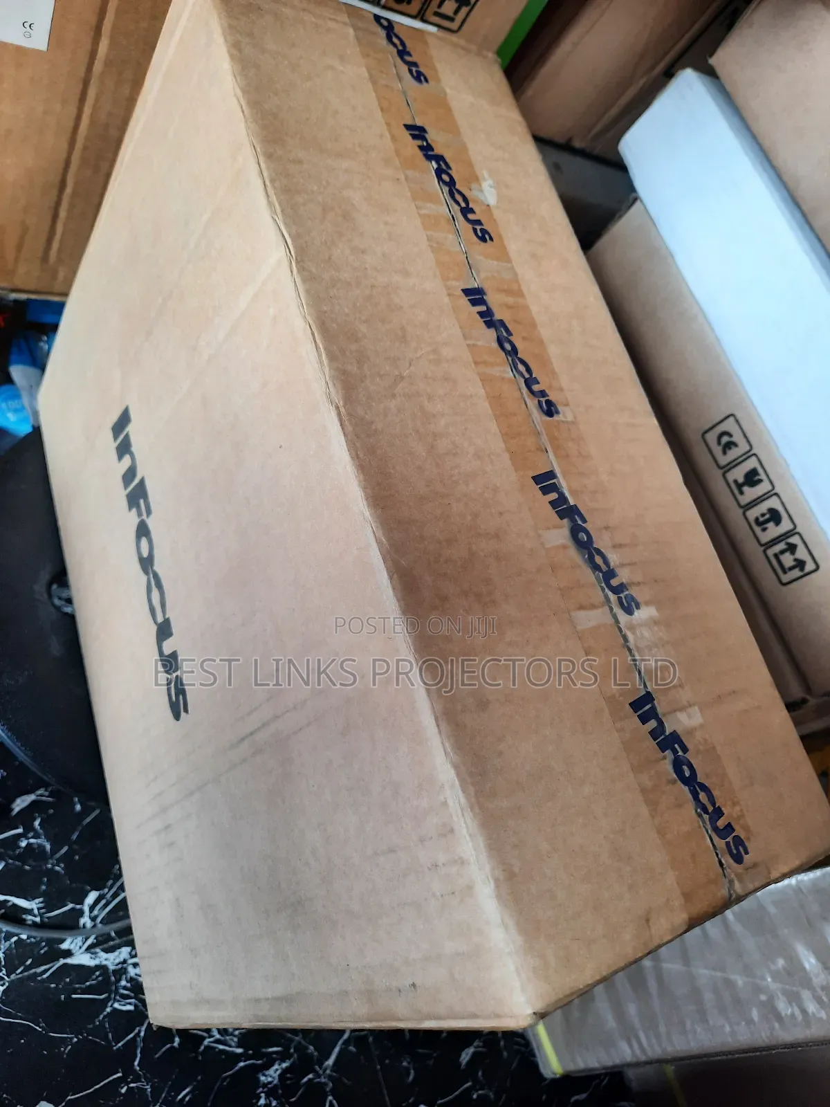 4200 Lumens Infocus Projector