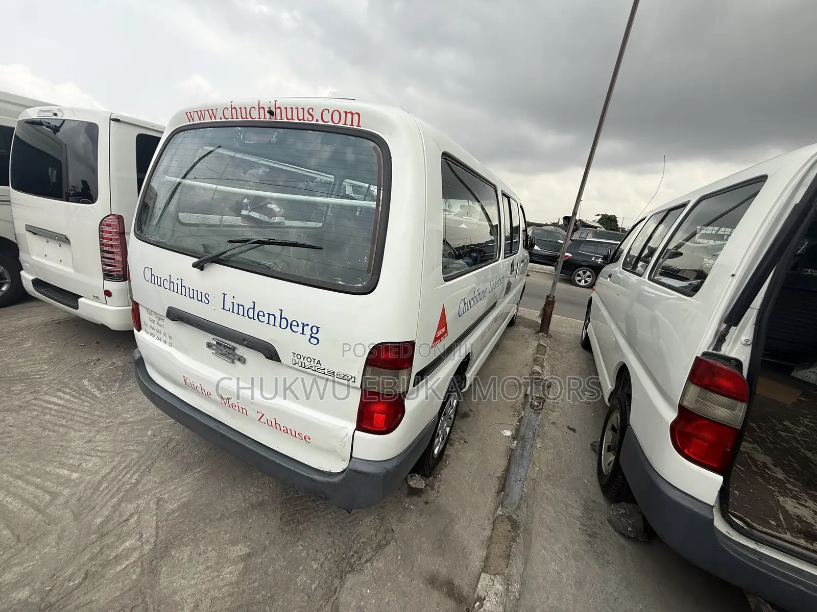 Toyota HiAce 2004 White