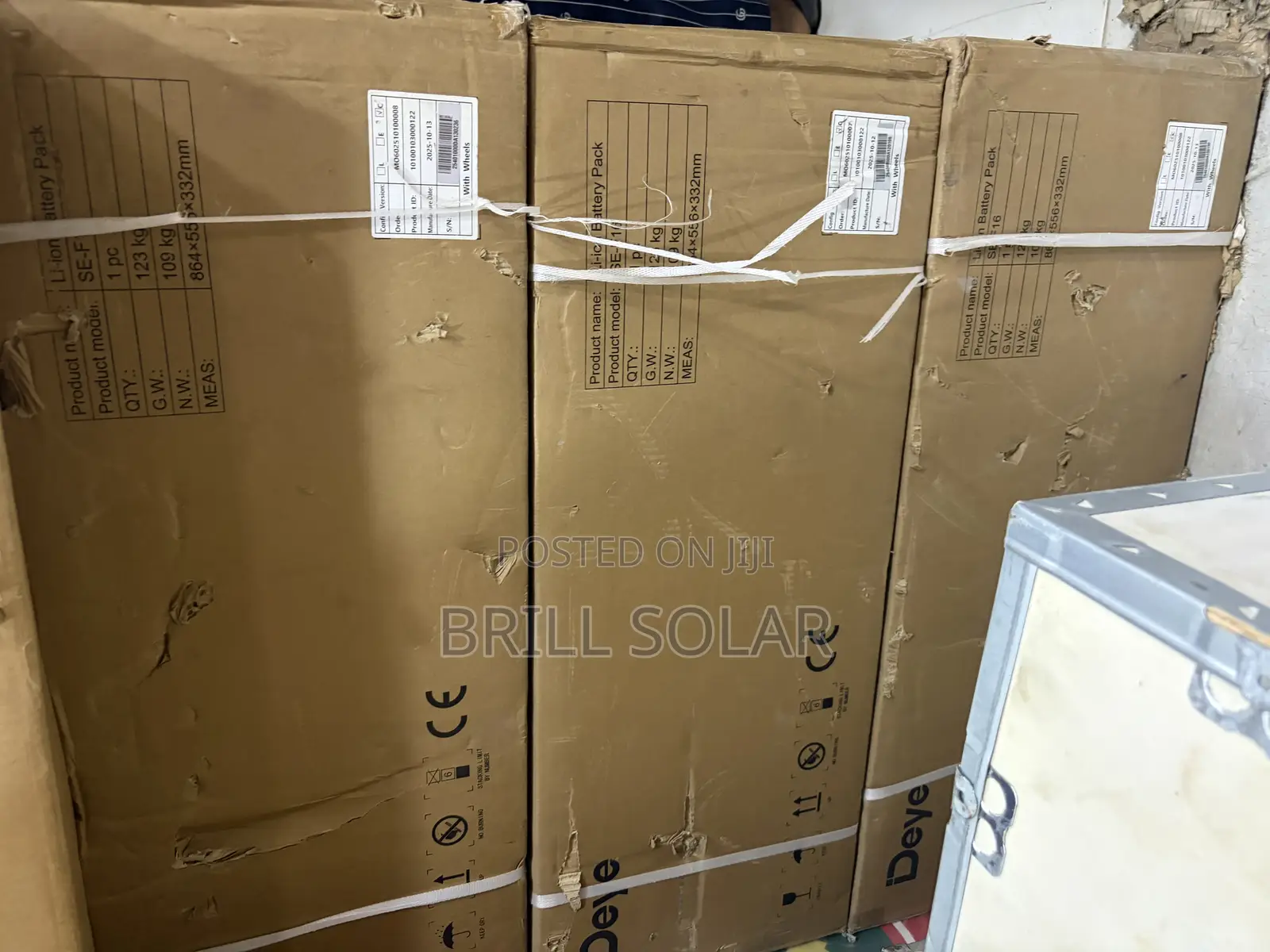 16kwh-51.2v Deye Solar Lithium Battery (Se-F16)