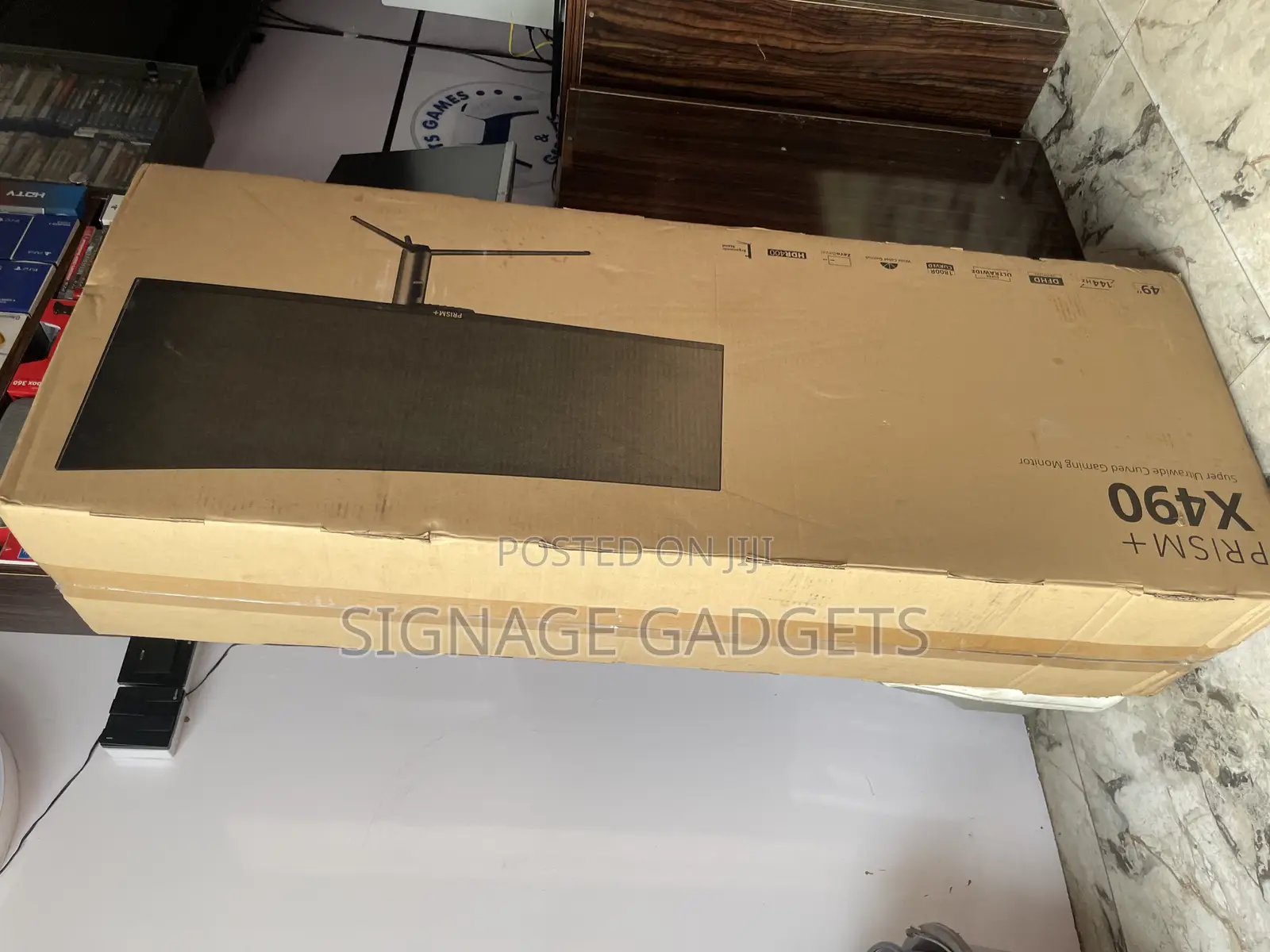 Prism Curved Gaming Screen
