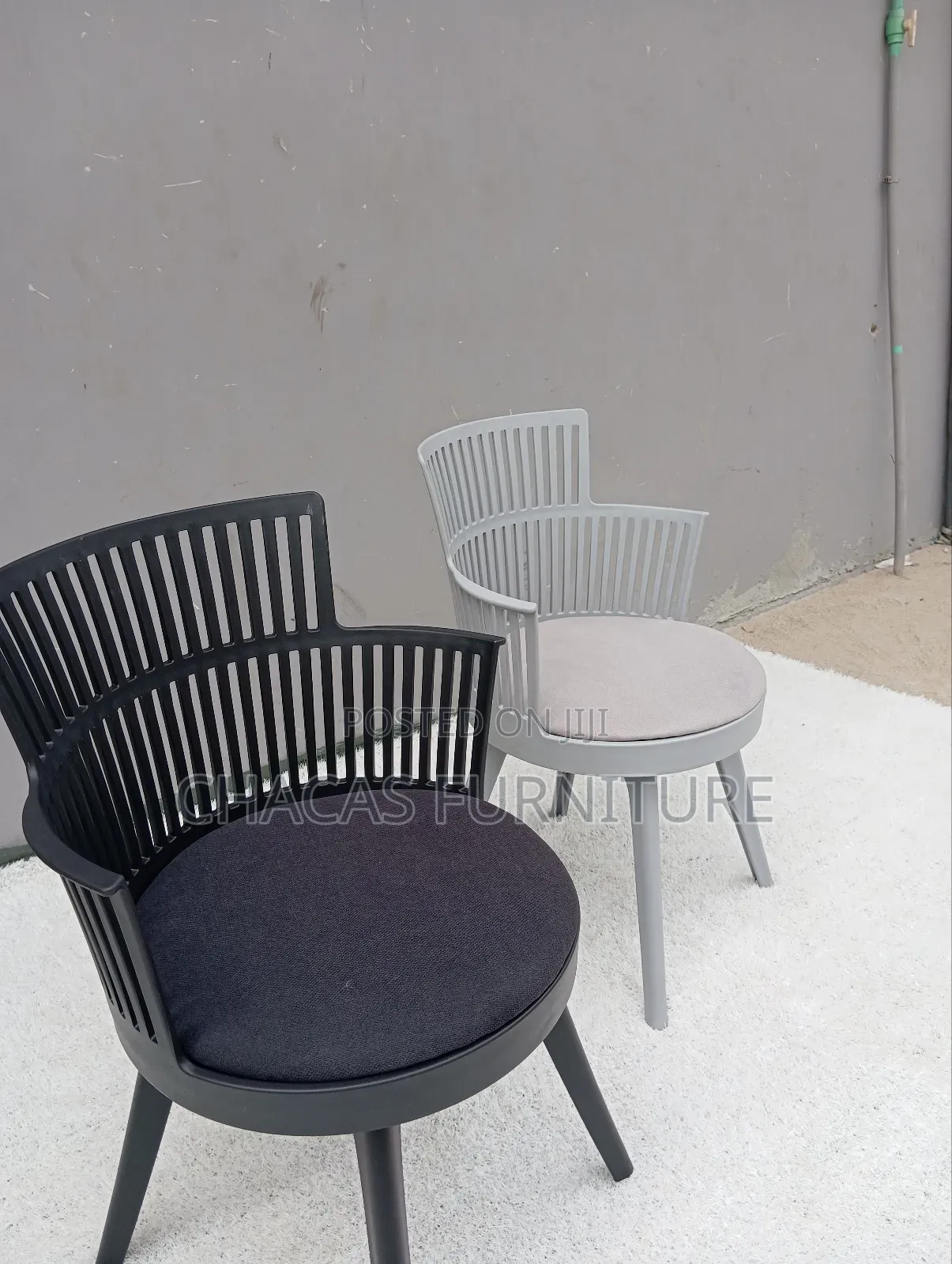 Modern Plastic Armchairs - Durable Slatted Dining Outdoor Chairs