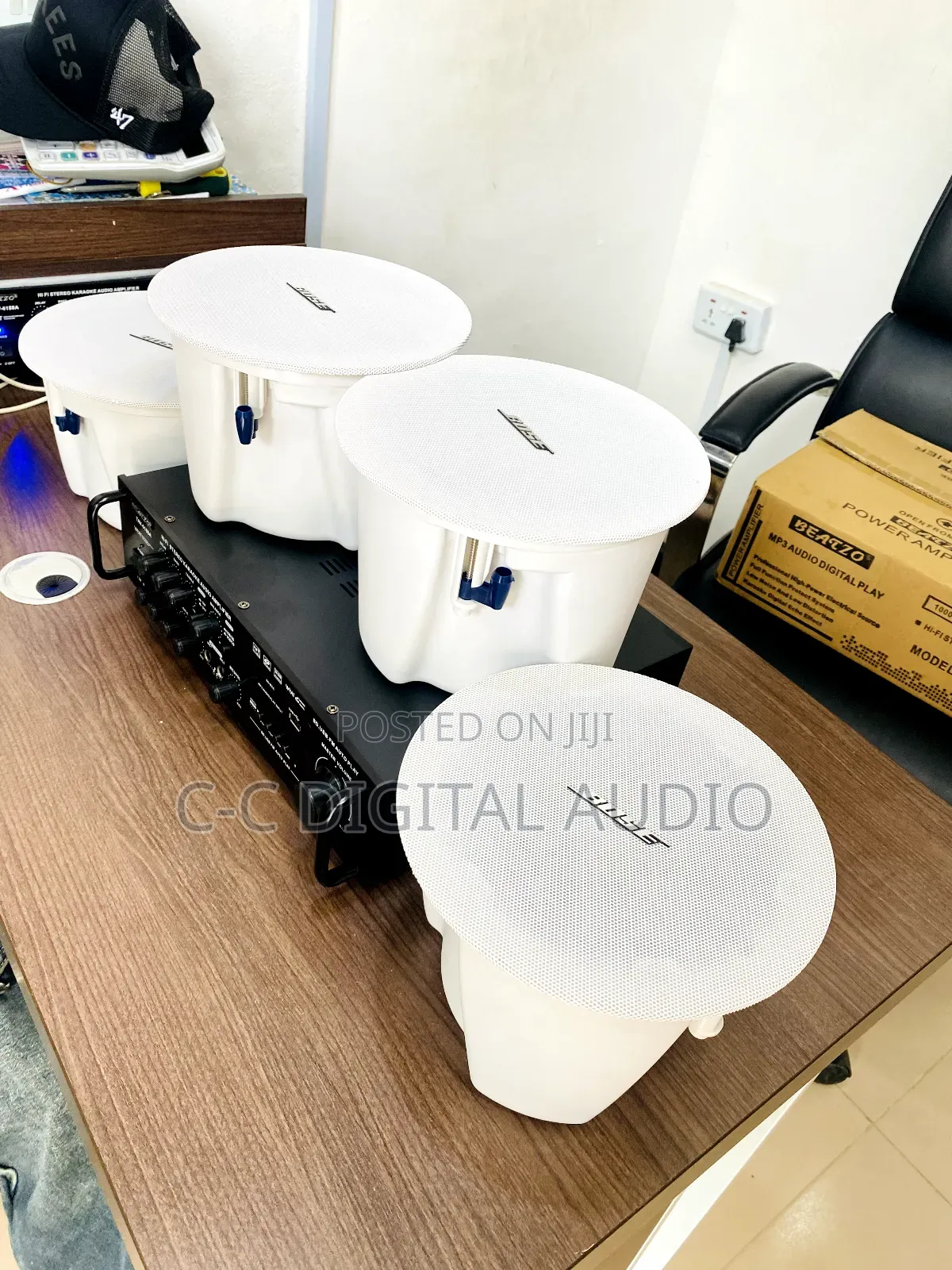 4 Bose and Amplifier Ceiling Speaker Setup