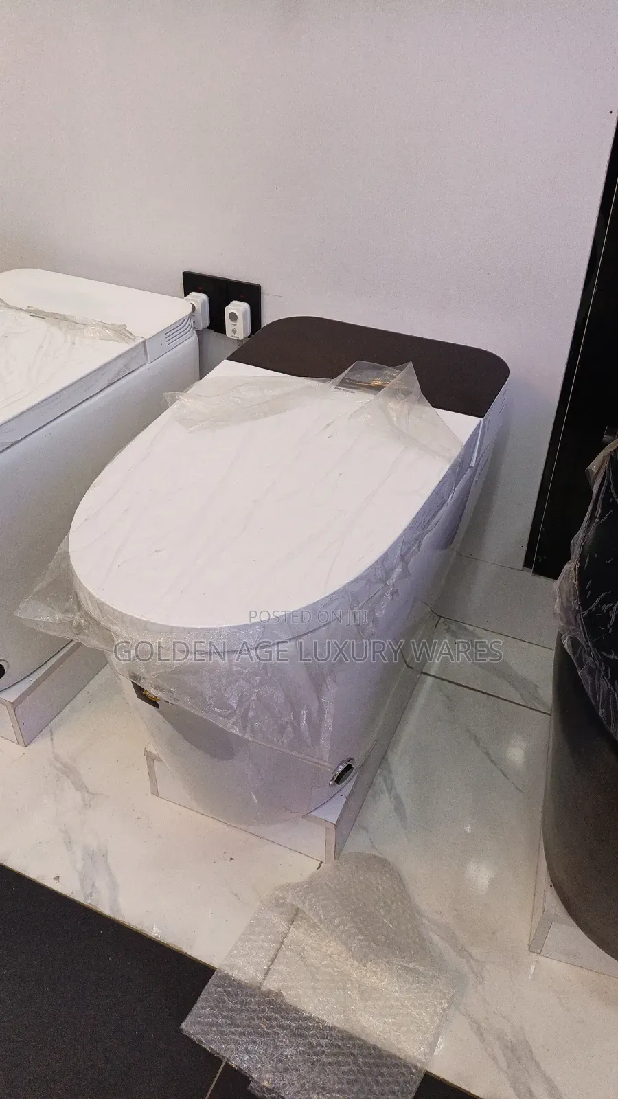 Smart Toilet System With Manual Function
