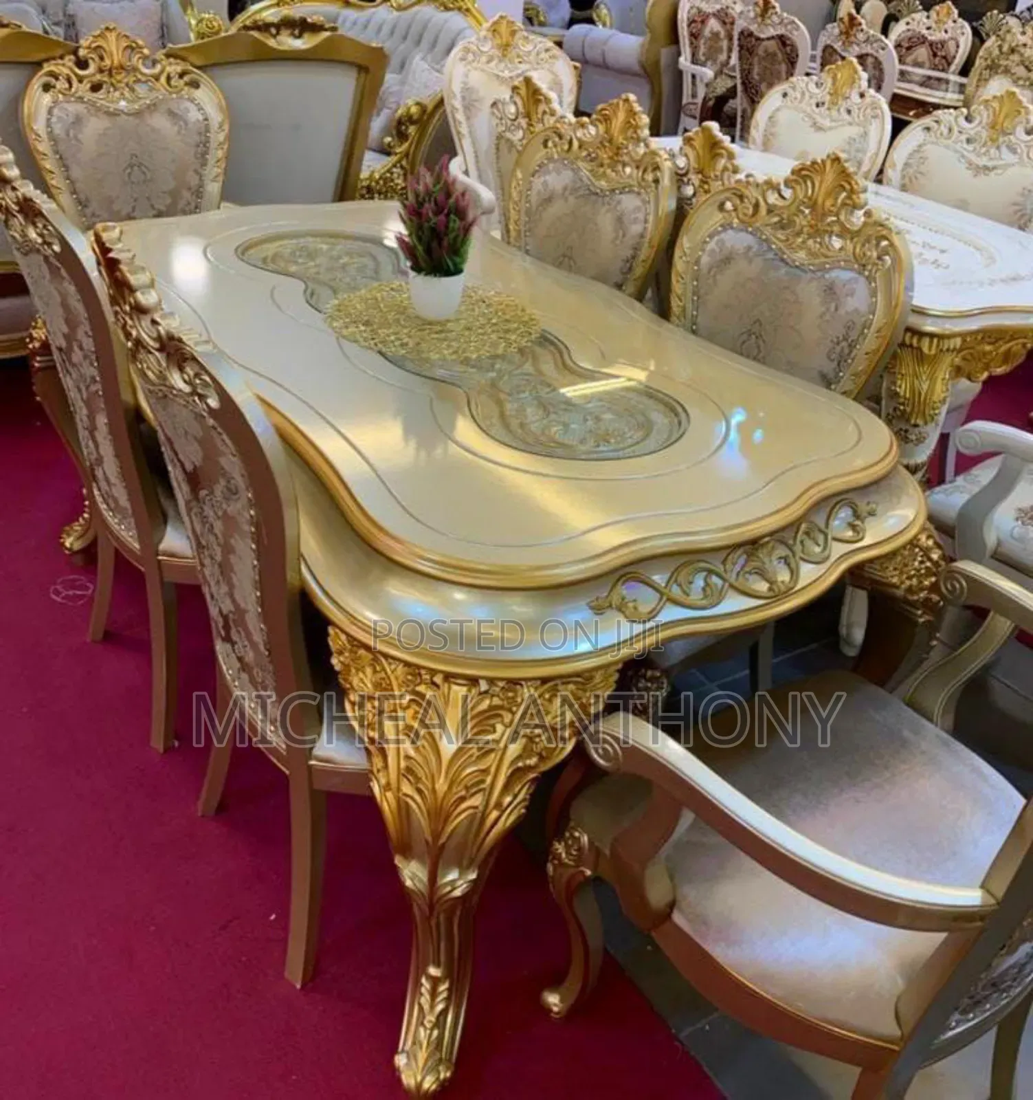Royal Executive Dining Table With Six Seater
