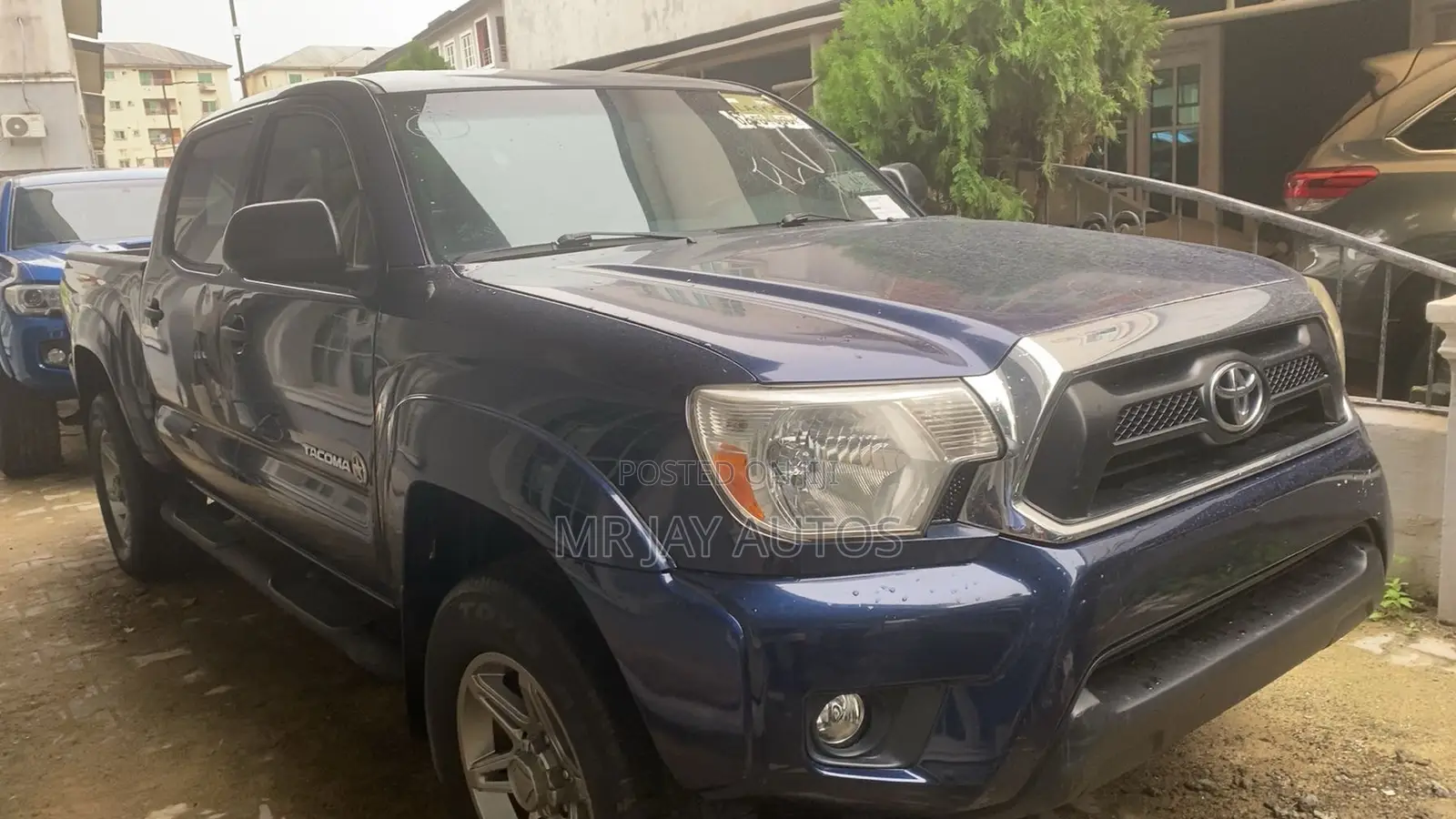 Toyota Tacoma 2013 Black