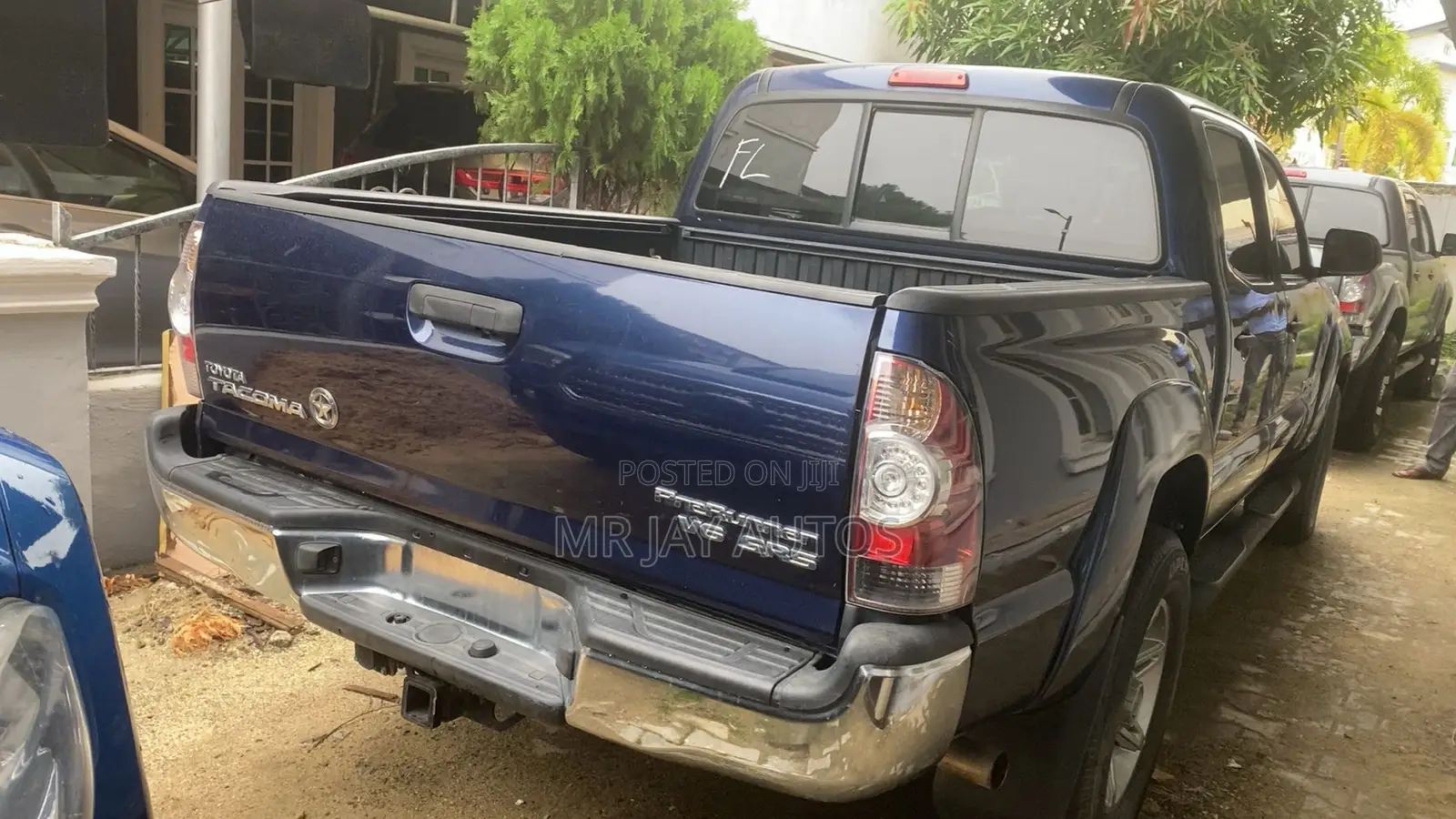 Toyota Tacoma 2013 Black