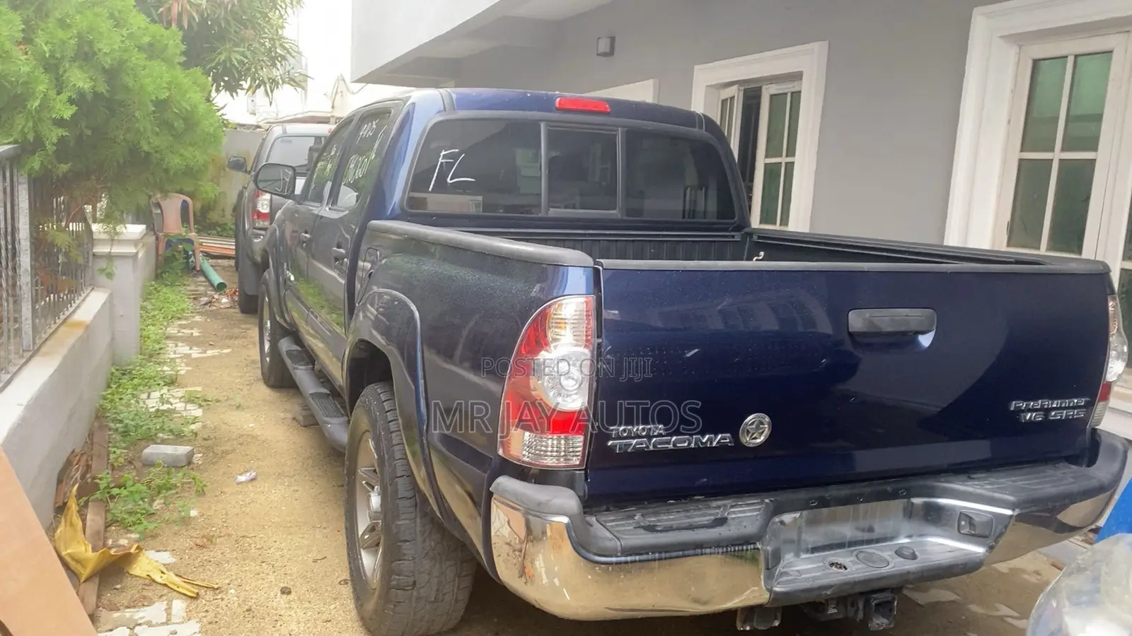 Toyota Tacoma 2013 Black