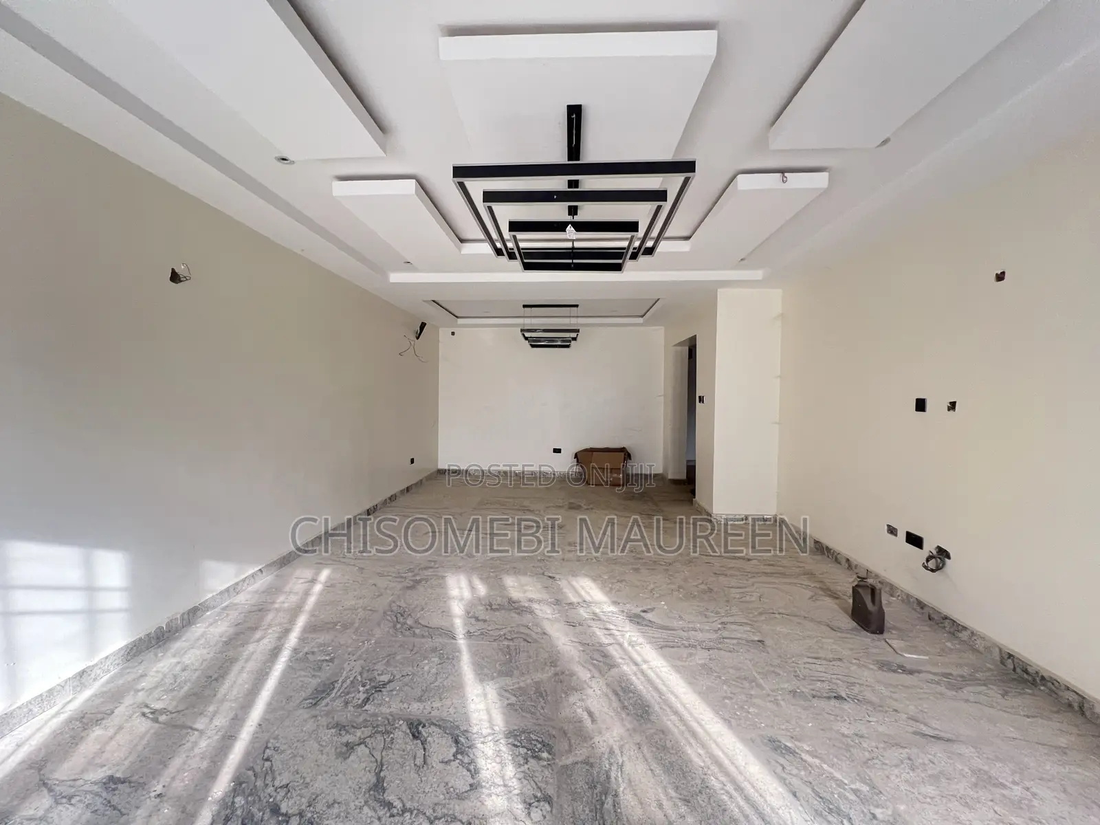 5bdrm Duplex in Mabushi for sale