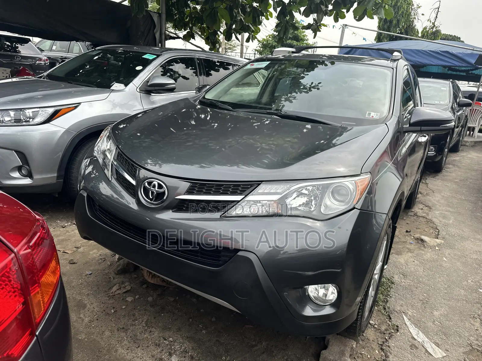 Toyota RAV4 Limited AWD (2.5L 4cyl 6A) 2013 Gray